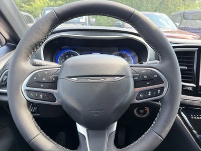 2027 Chrysler Pacifica Select AWD