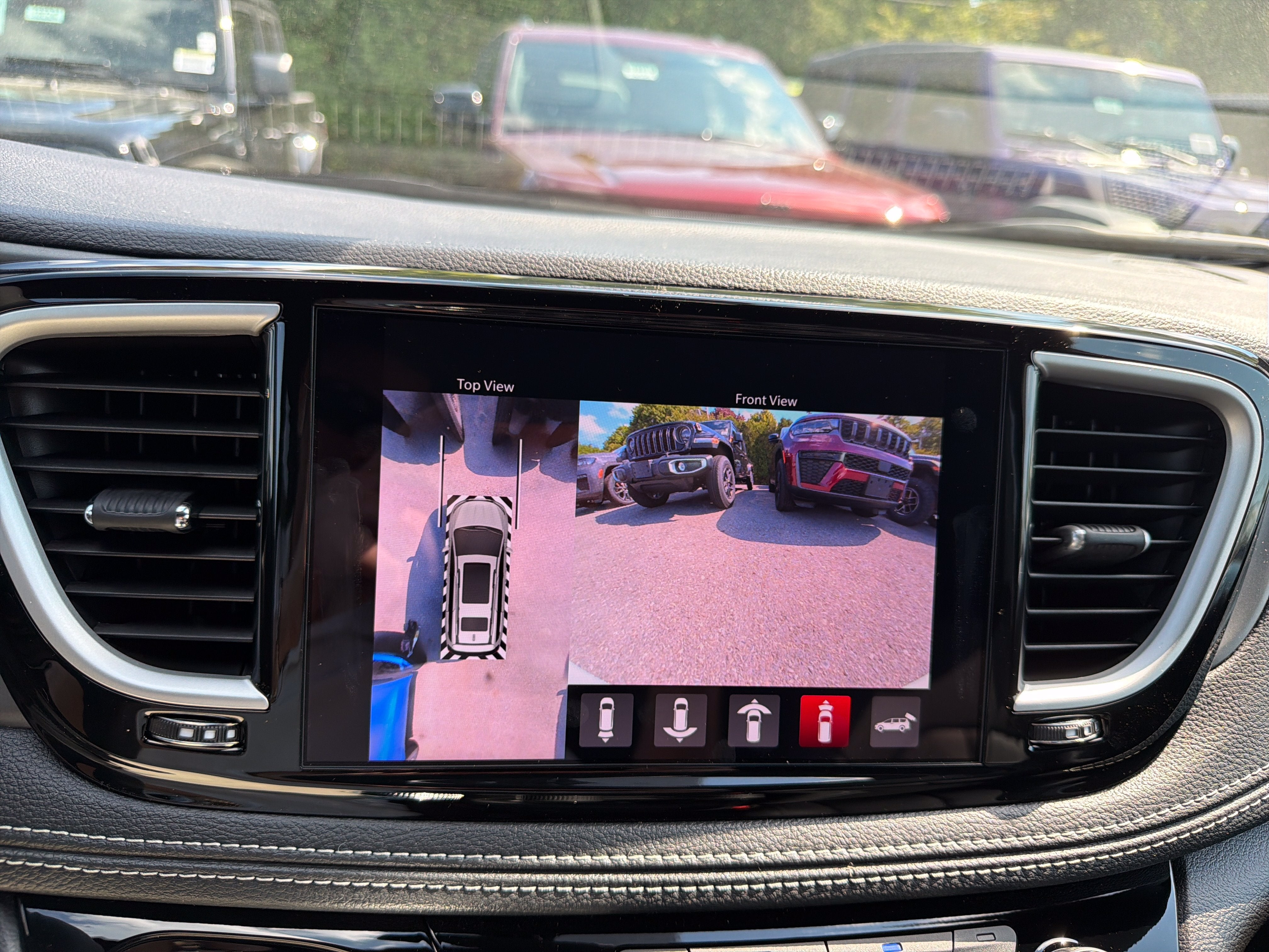 2027 Chrysler Pacifica Select AWD