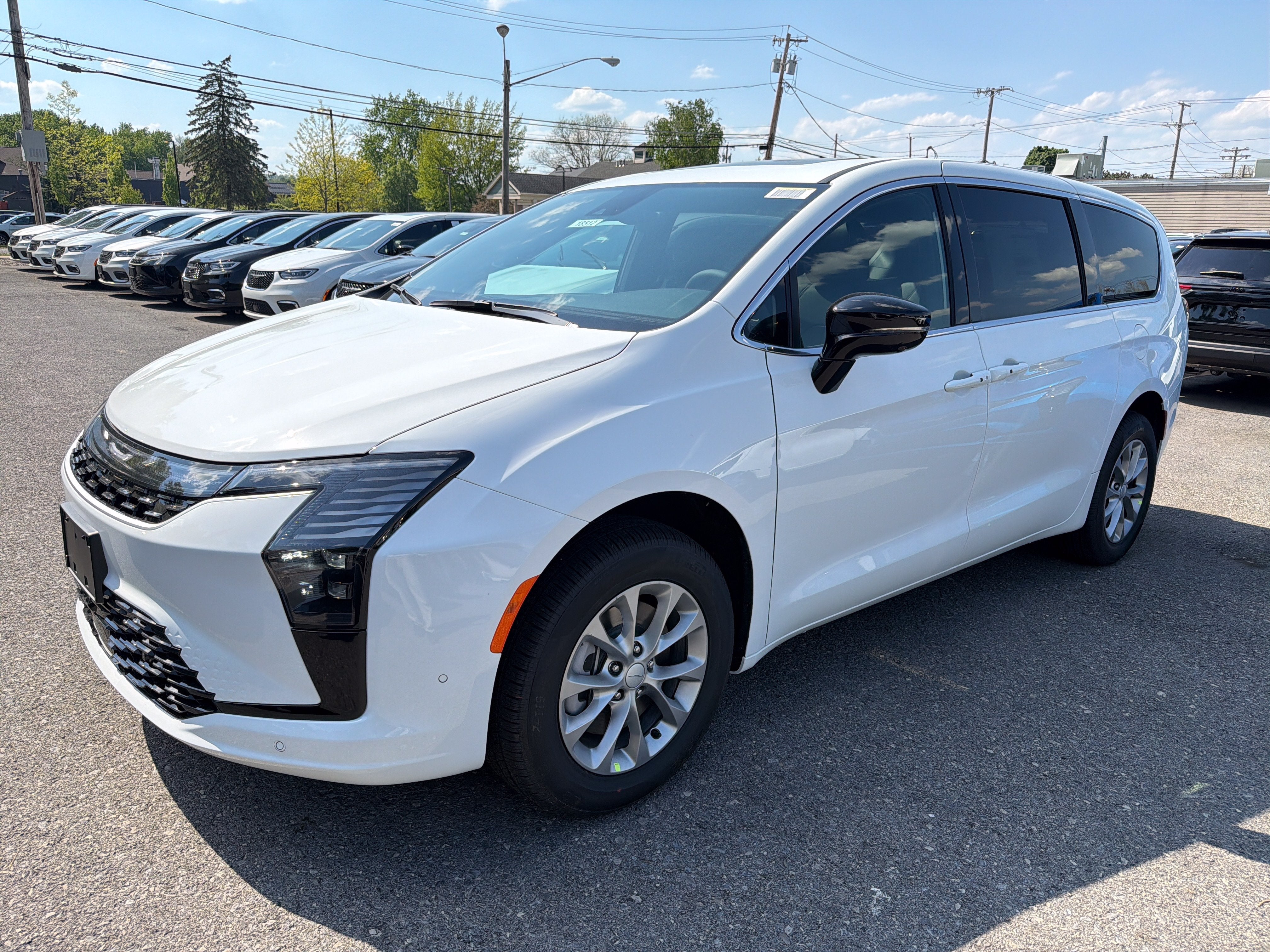2027 Chrysler Pacifica Select AWD