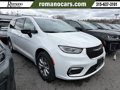 2026 Chrysler Pacifica Select AWD