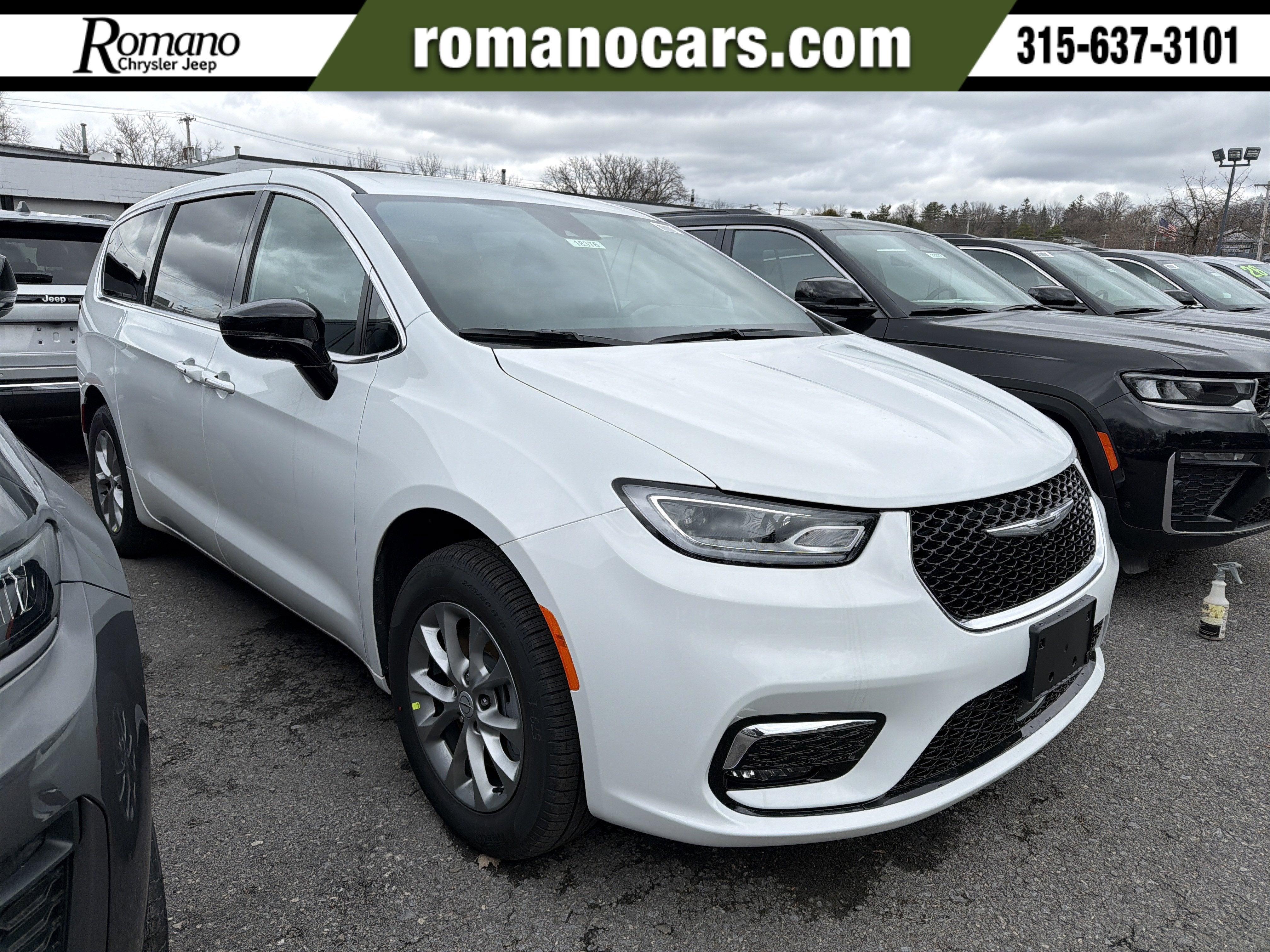 2026 Chrysler Pacifica Select AWD