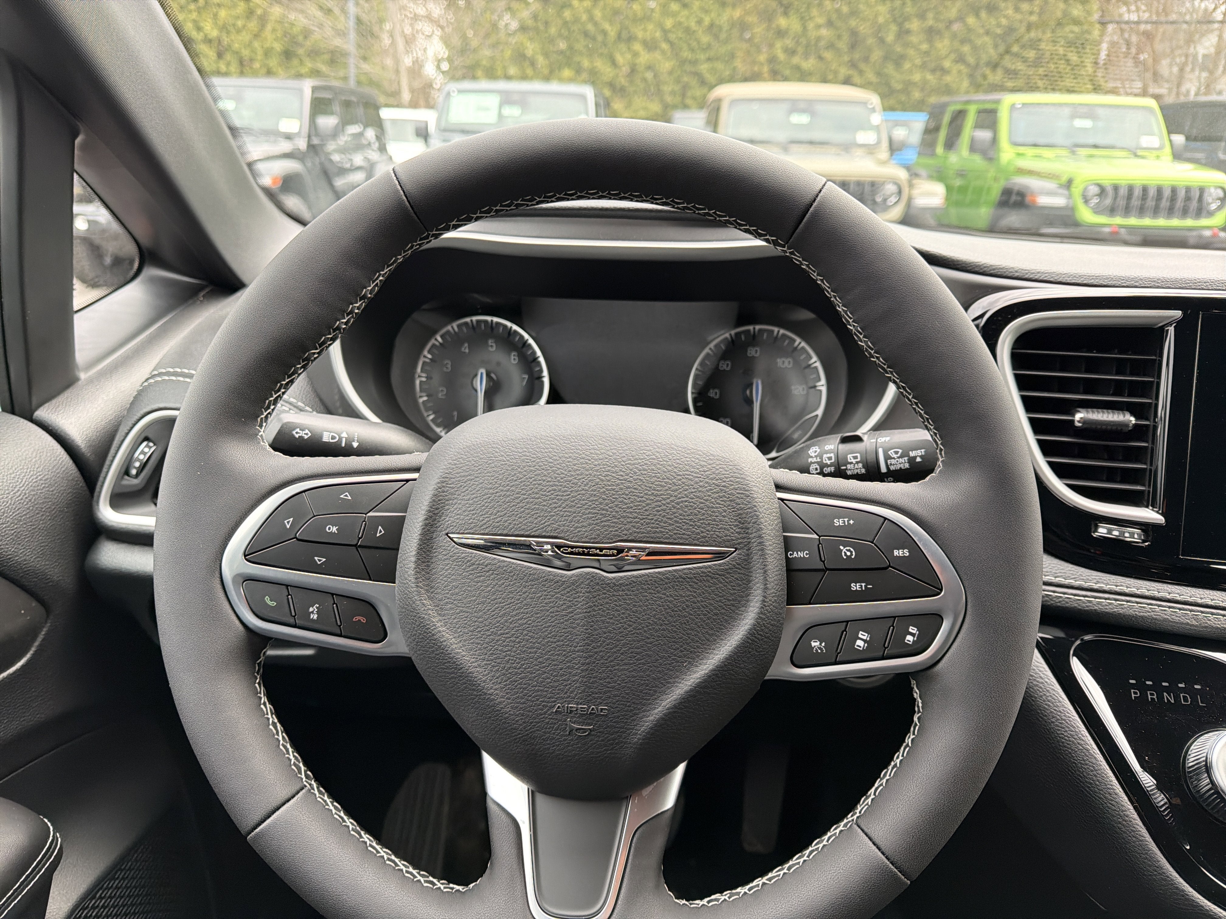 2026 Chrysler Pacifica Select AWD