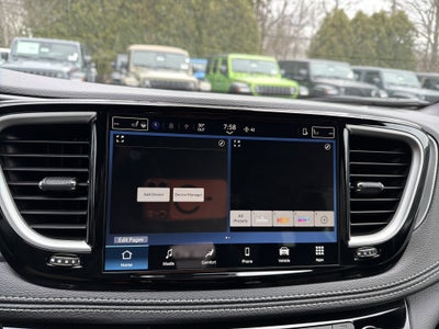 2026 Chrysler Pacifica Select AWD