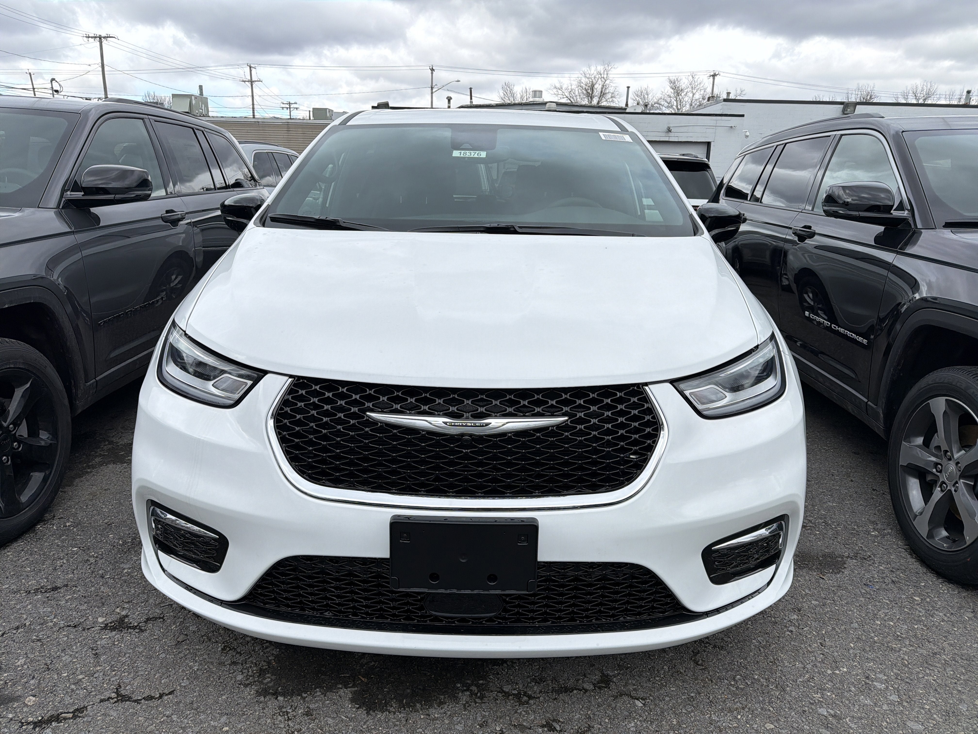 2026 Chrysler Pacifica Select AWD