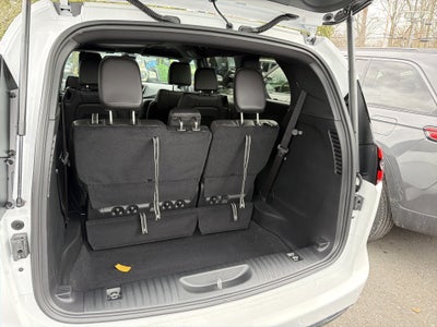 2026 Chrysler Pacifica Select AWD