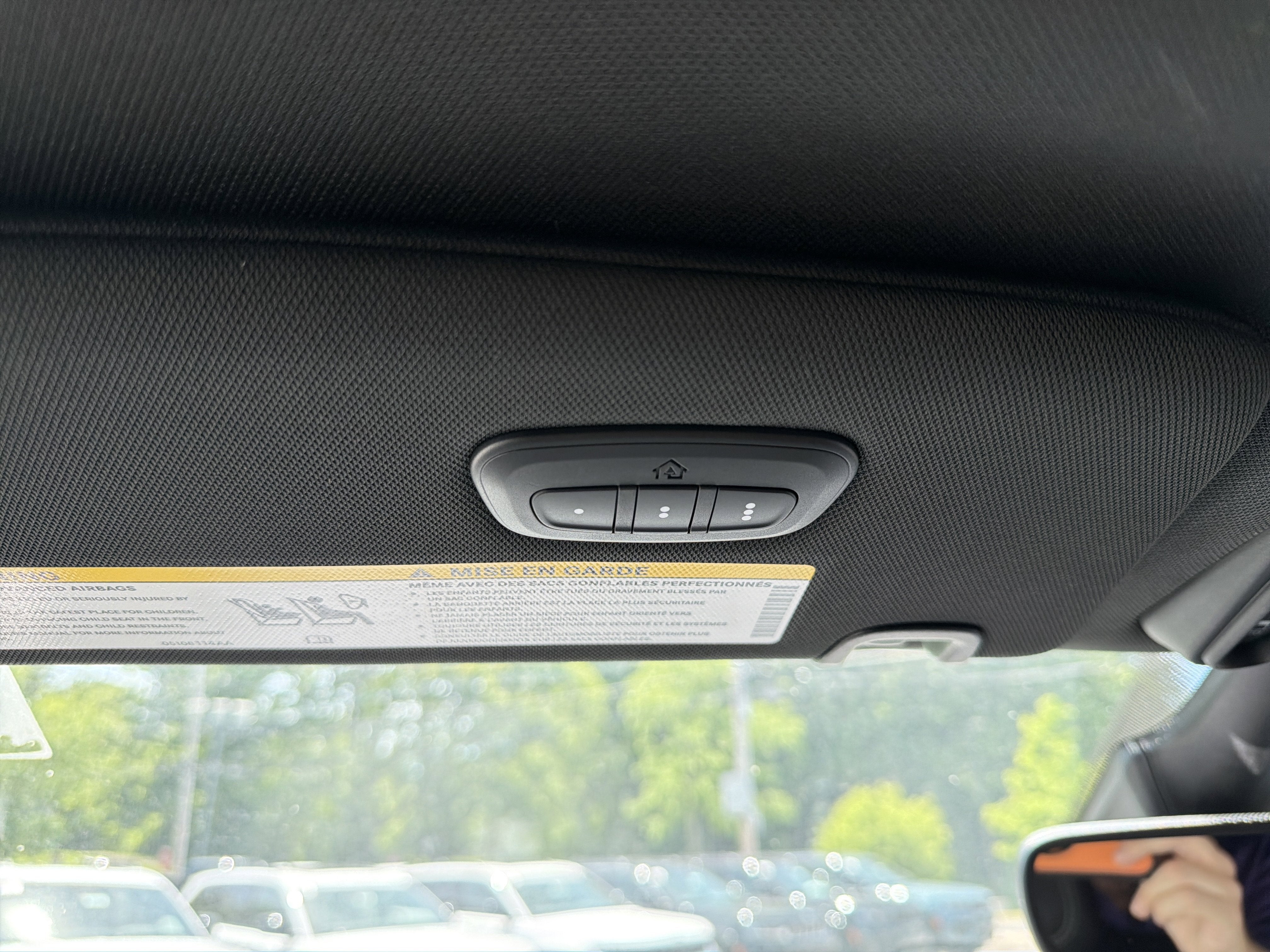 2027 Chrysler Pacifica Select AWD