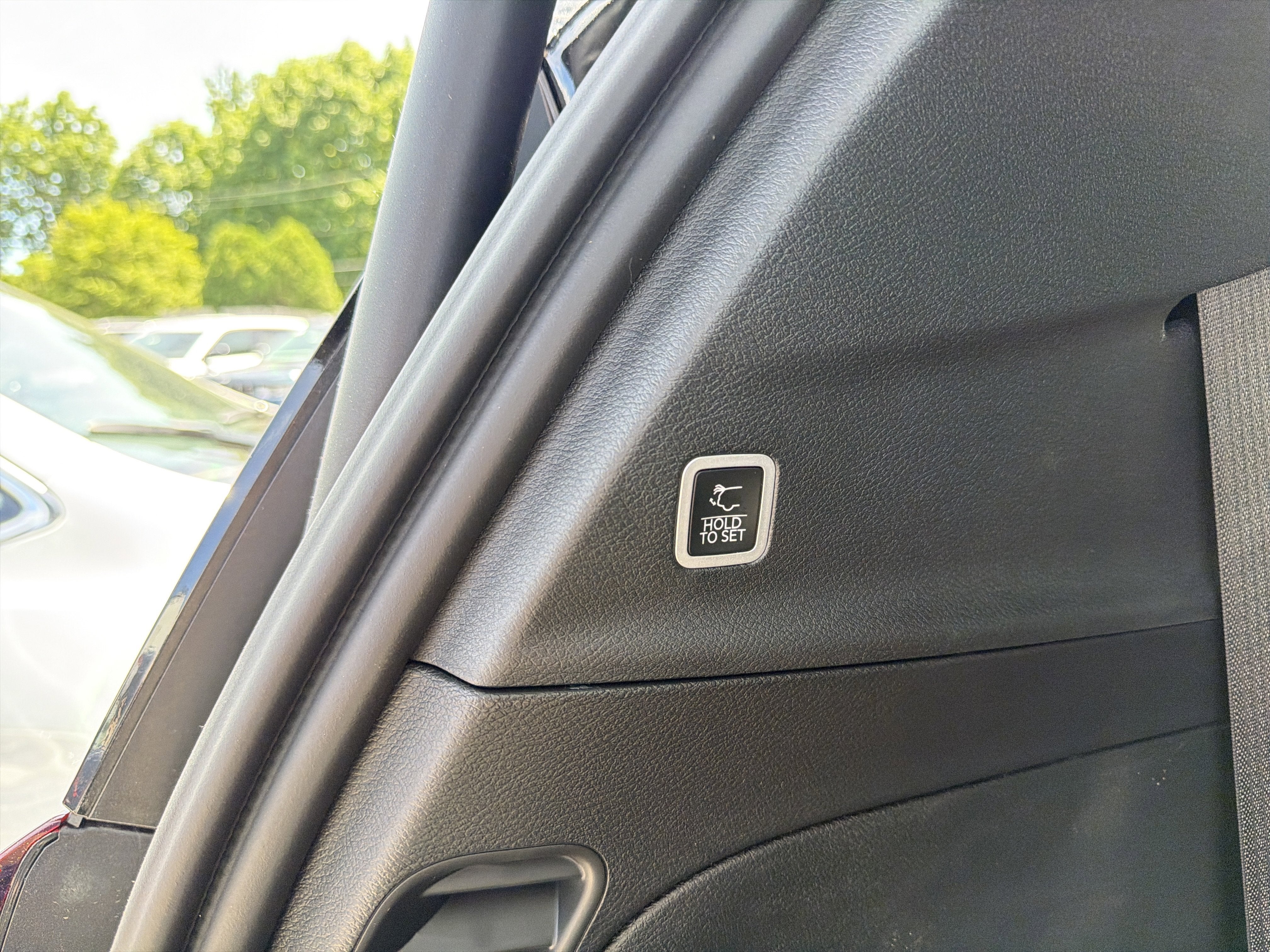 2027 Chrysler Pacifica Select AWD
