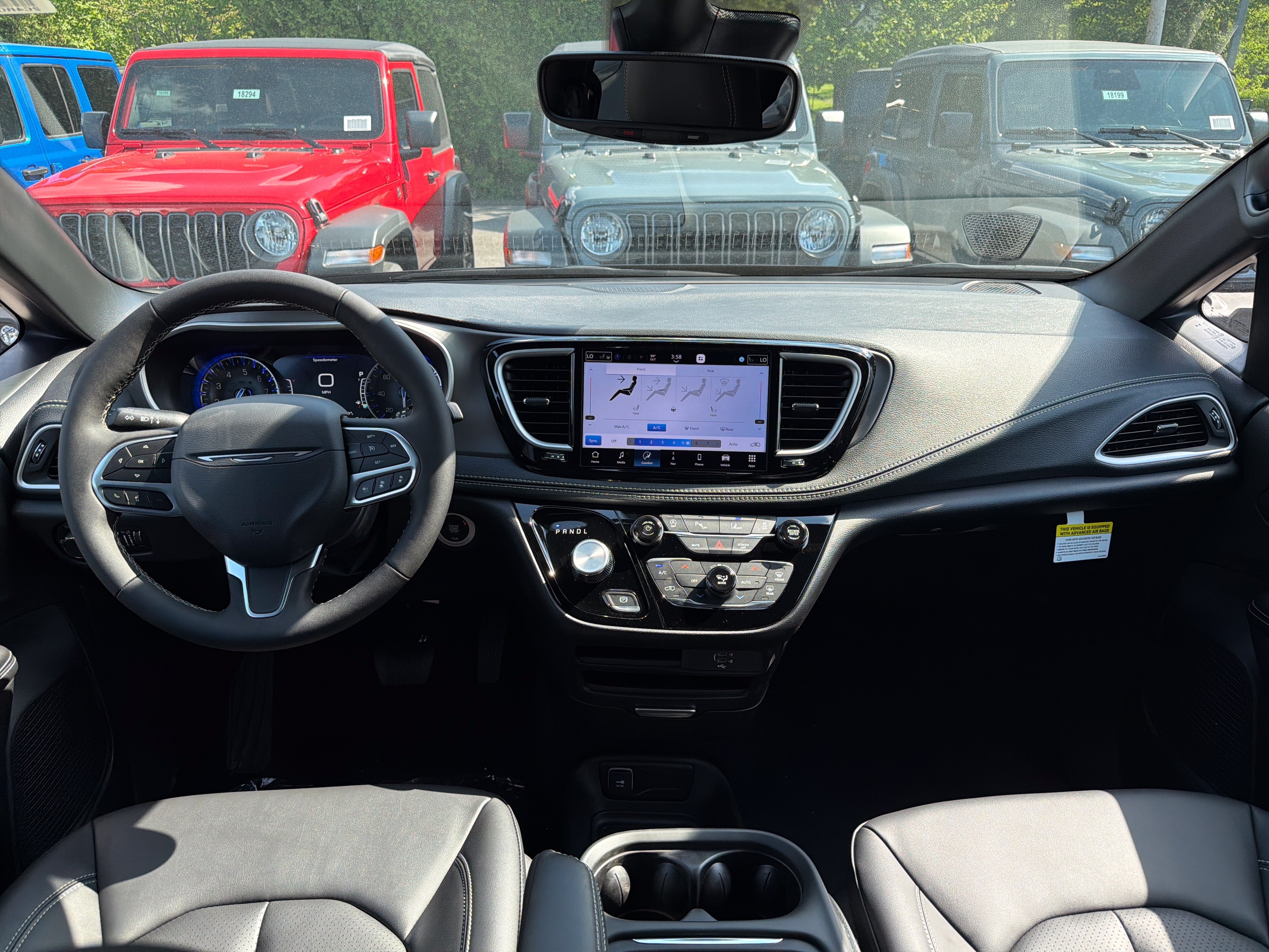 2027 Chrysler Pacifica Select AWD