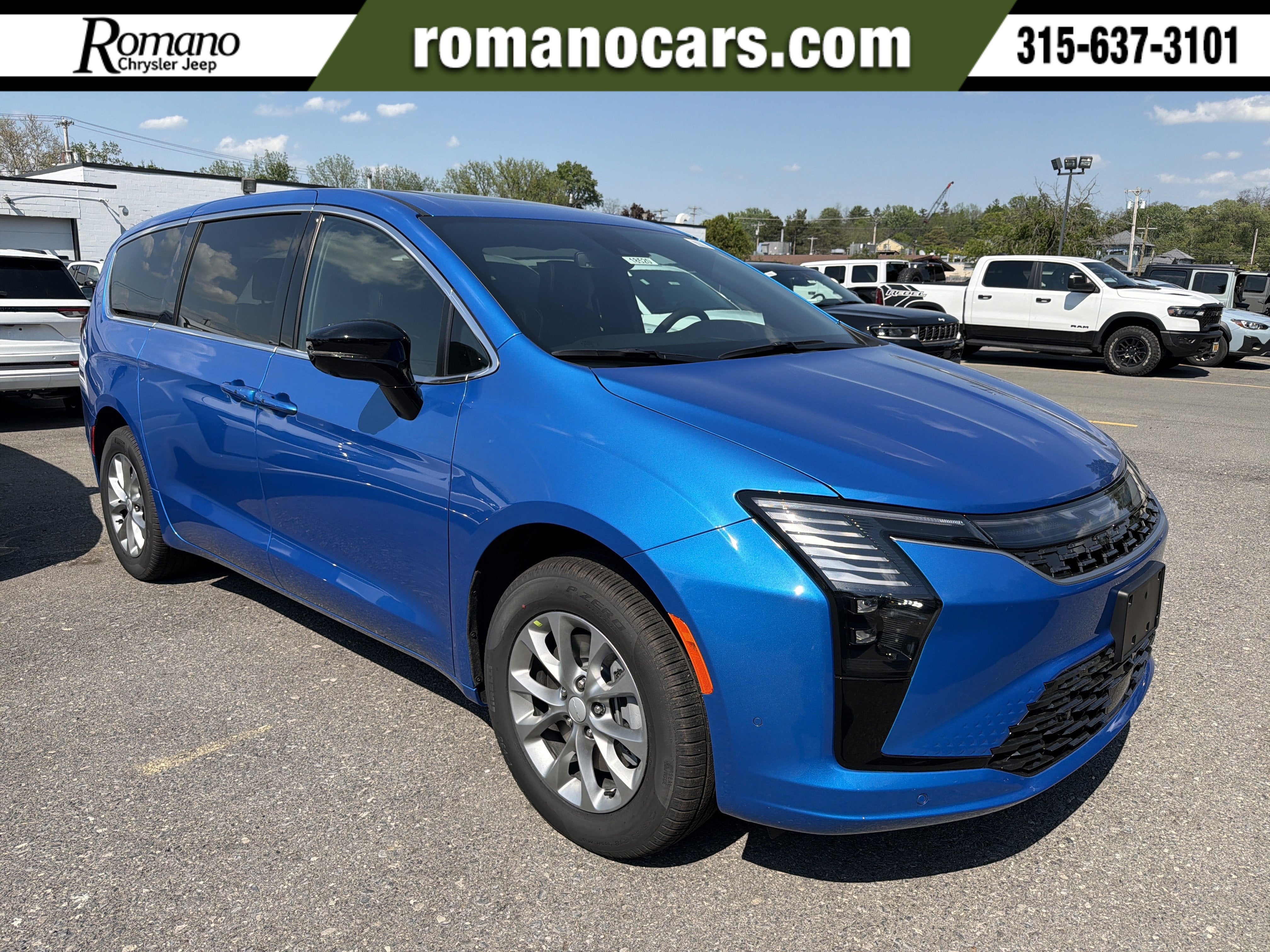 2027 Chrysler Pacifica Select AWD's photo