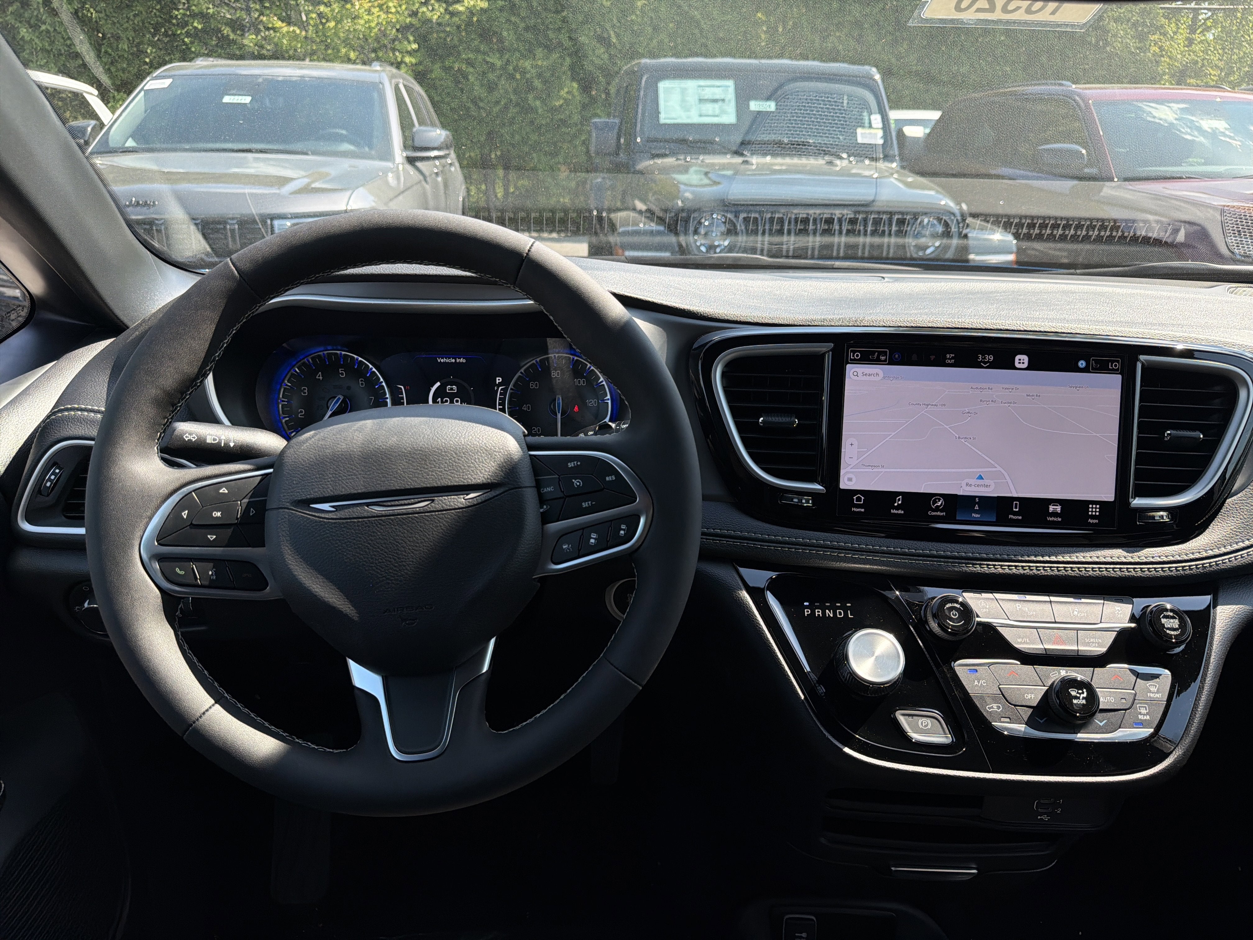 2027 Chrysler Pacifica Select AWD