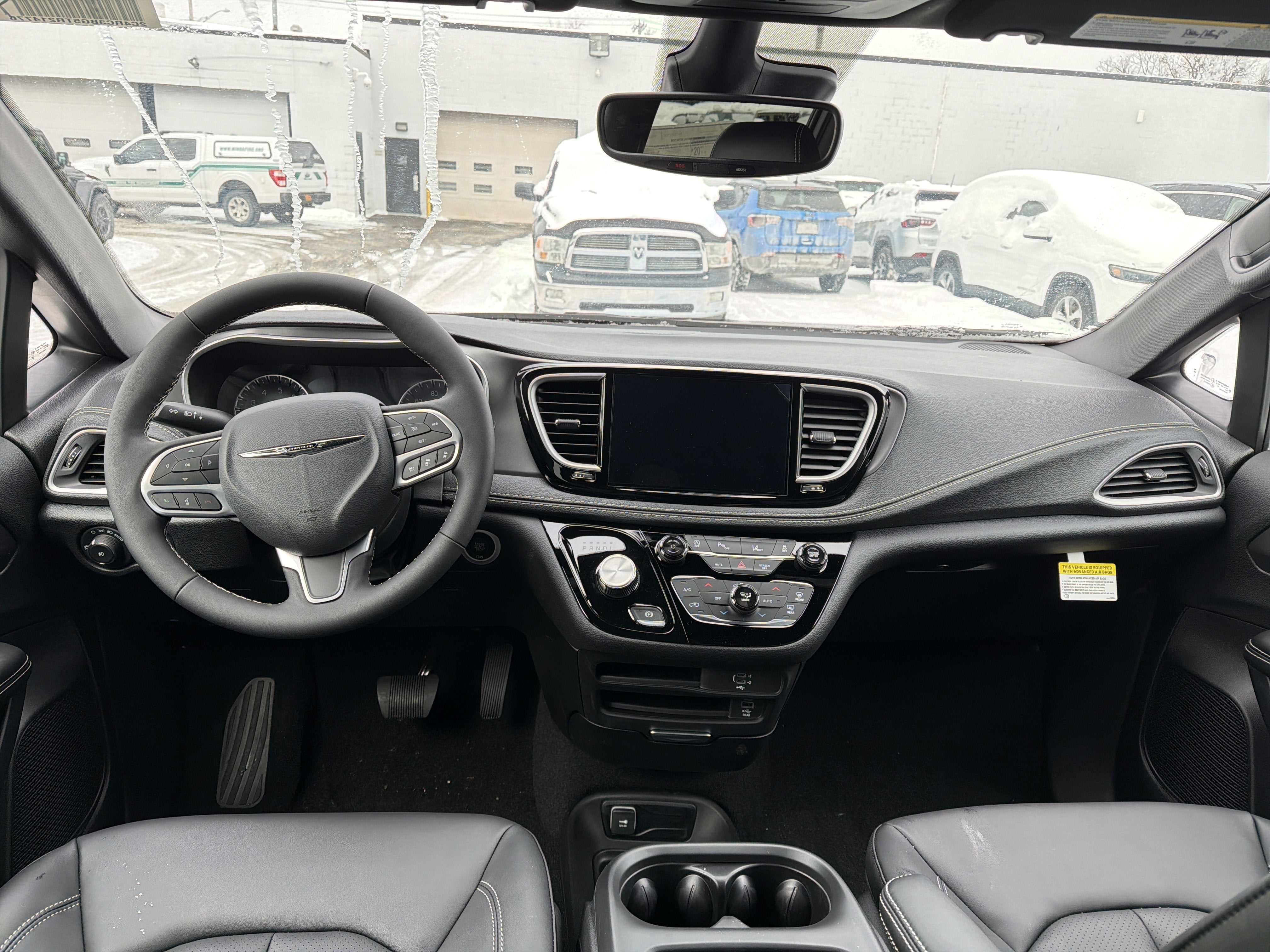 2026 Chrysler Pacifica Select AWD