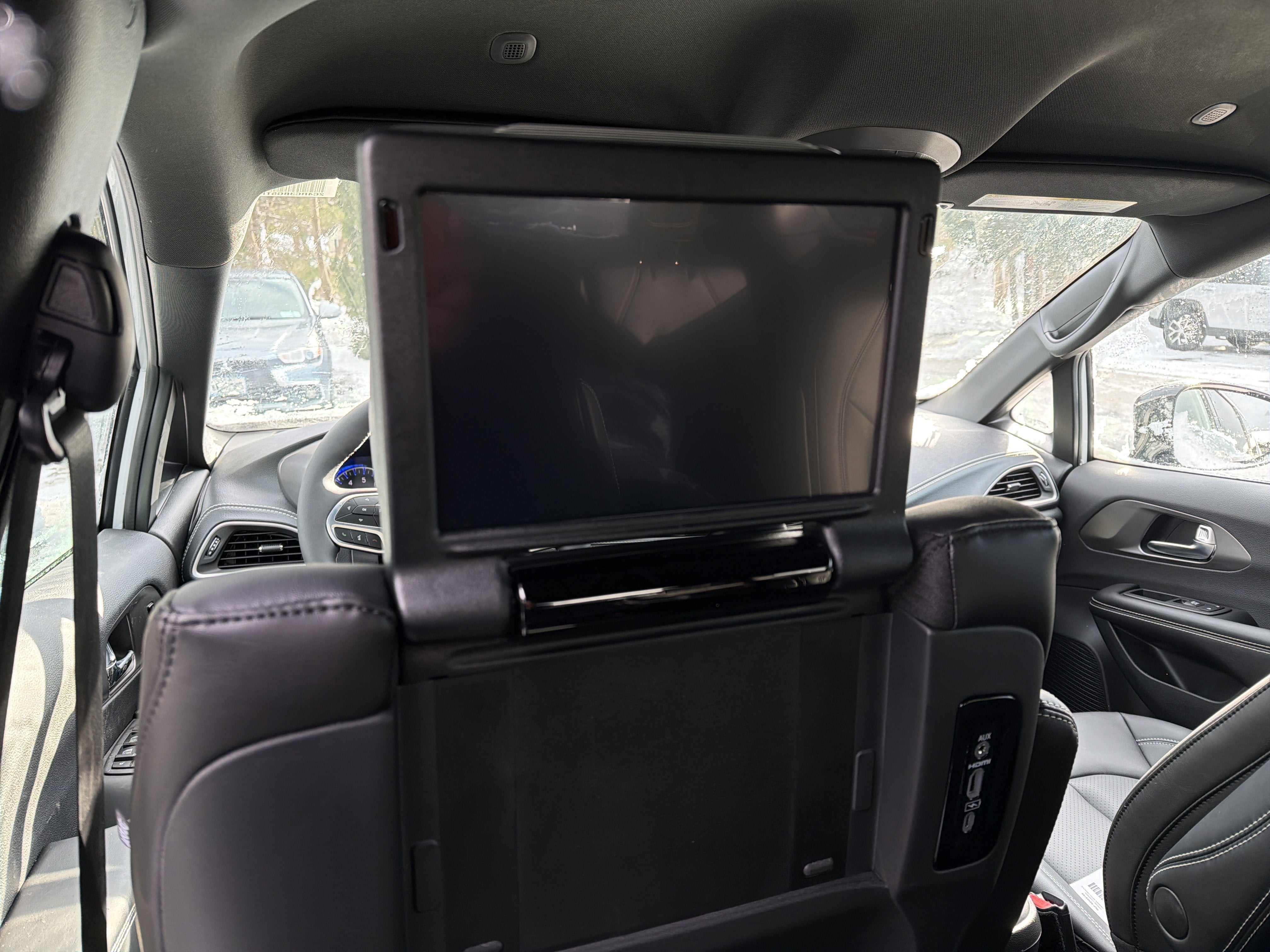 2026 Chrysler Pacifica Select AWD