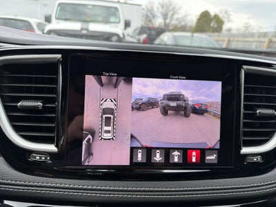 2026 Chrysler Pacifica Select AWD