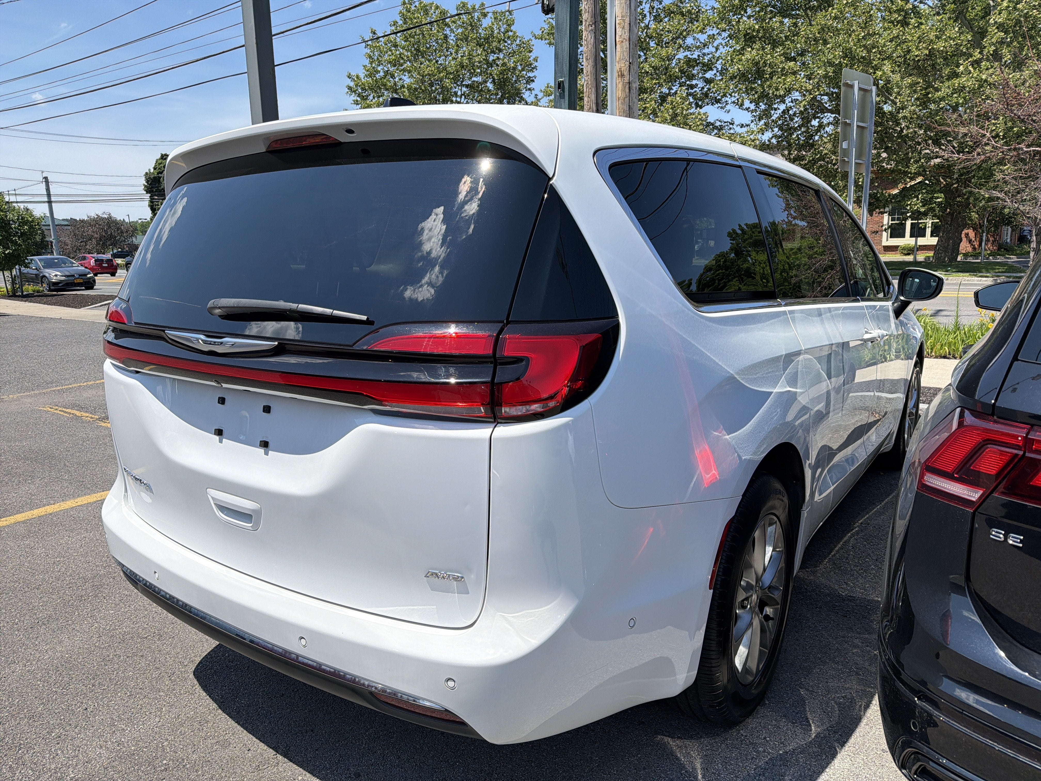2023 Chrysler Pacifica Touring L AWD
