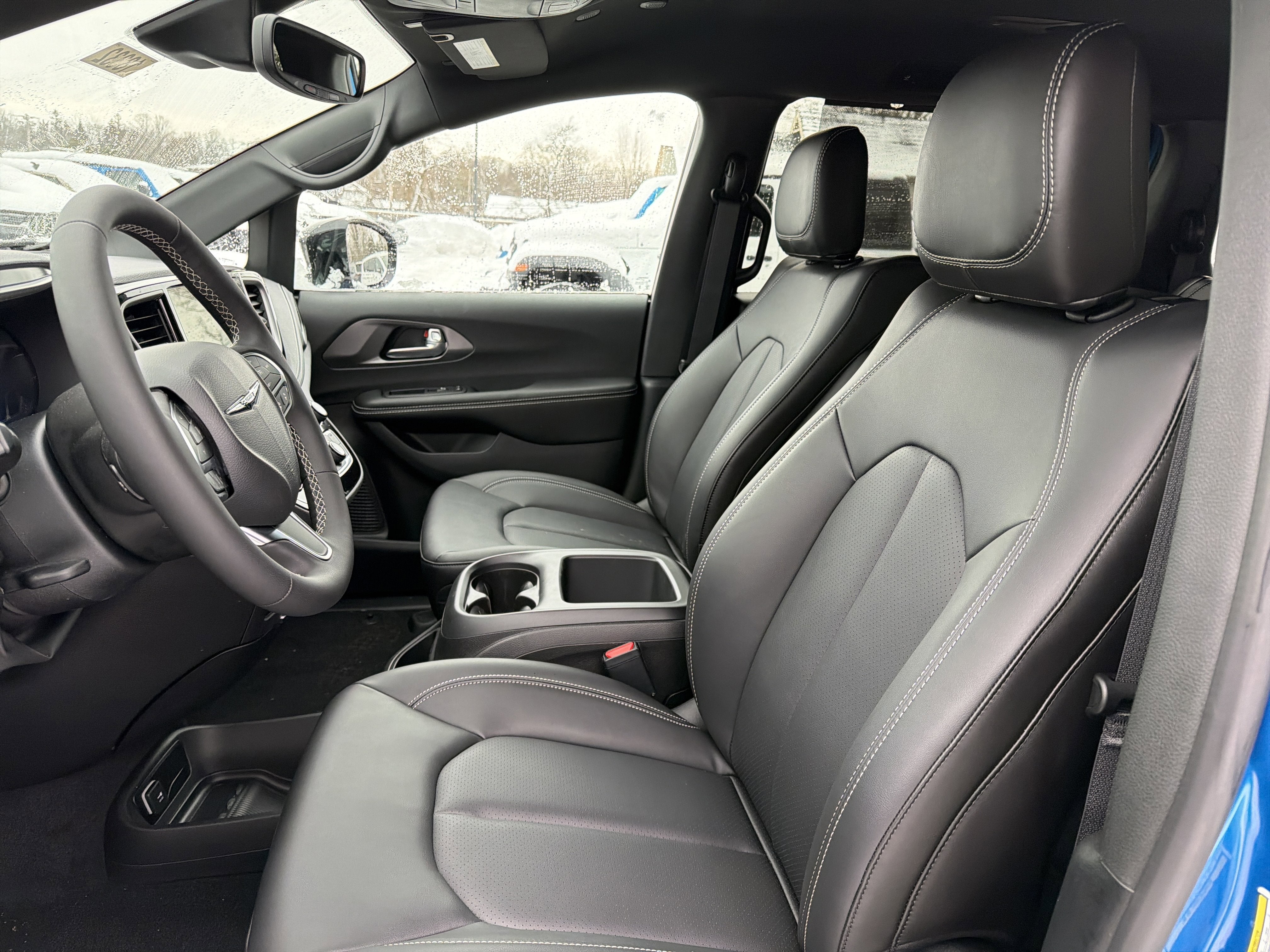 2026 Chrysler Pacifica Select AWD