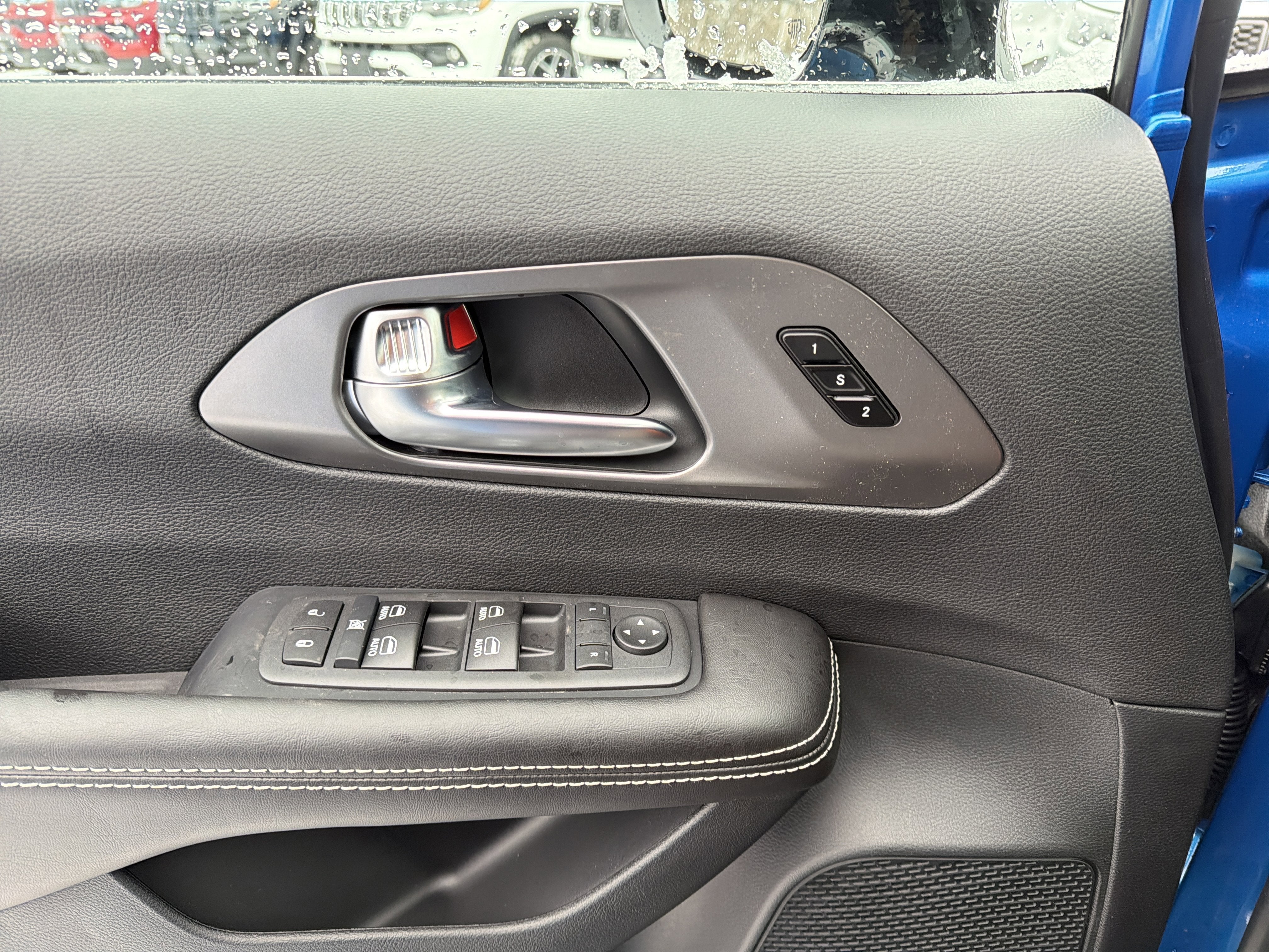 2026 Chrysler Pacifica Select AWD