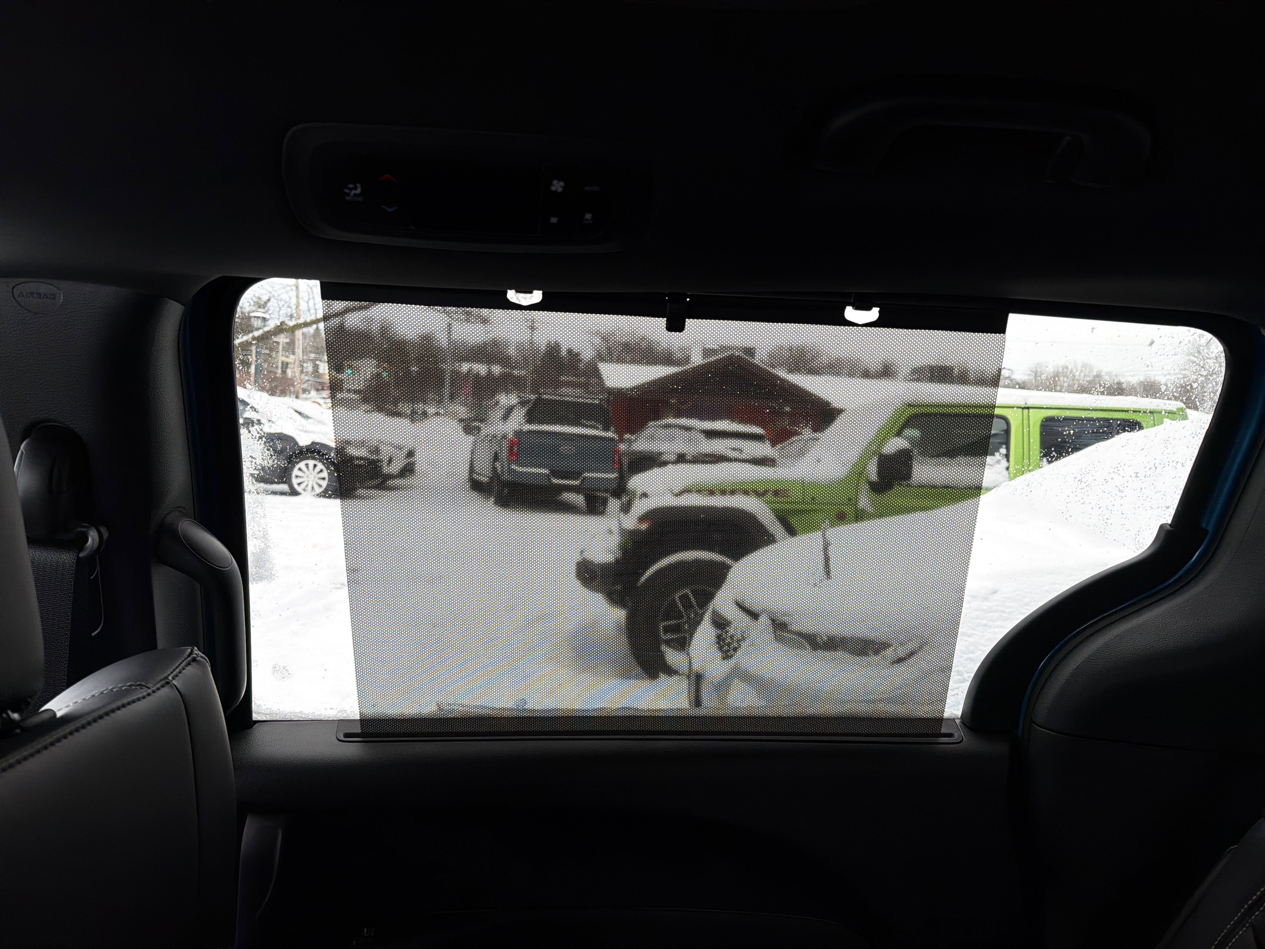 2026 Chrysler Pacifica Select AWD