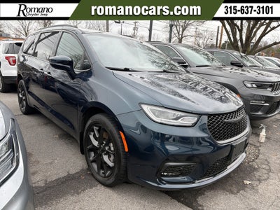 2022 Chrysler Pacifica Limited