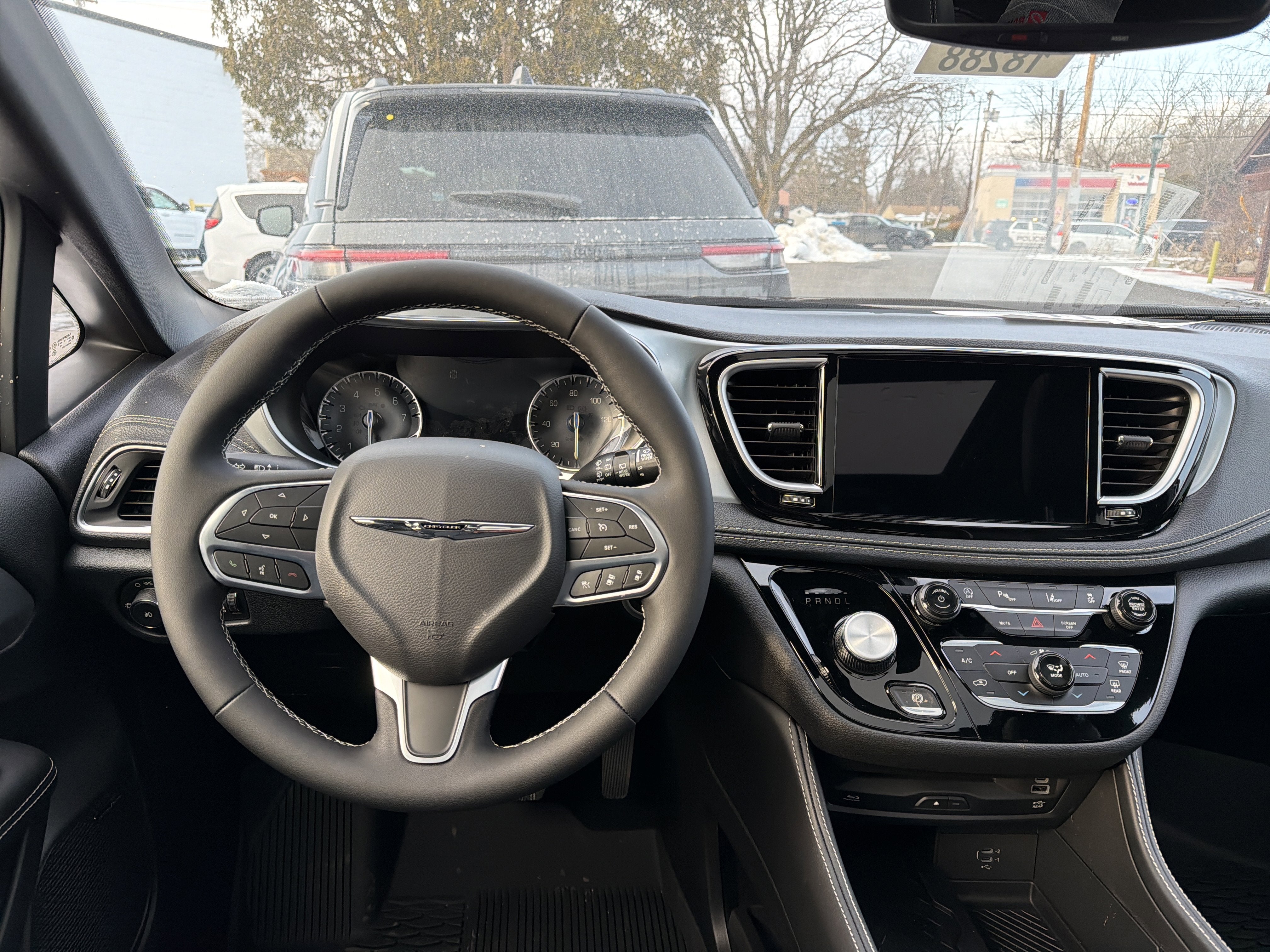 2026 Chrysler Pacifica Limited AWD