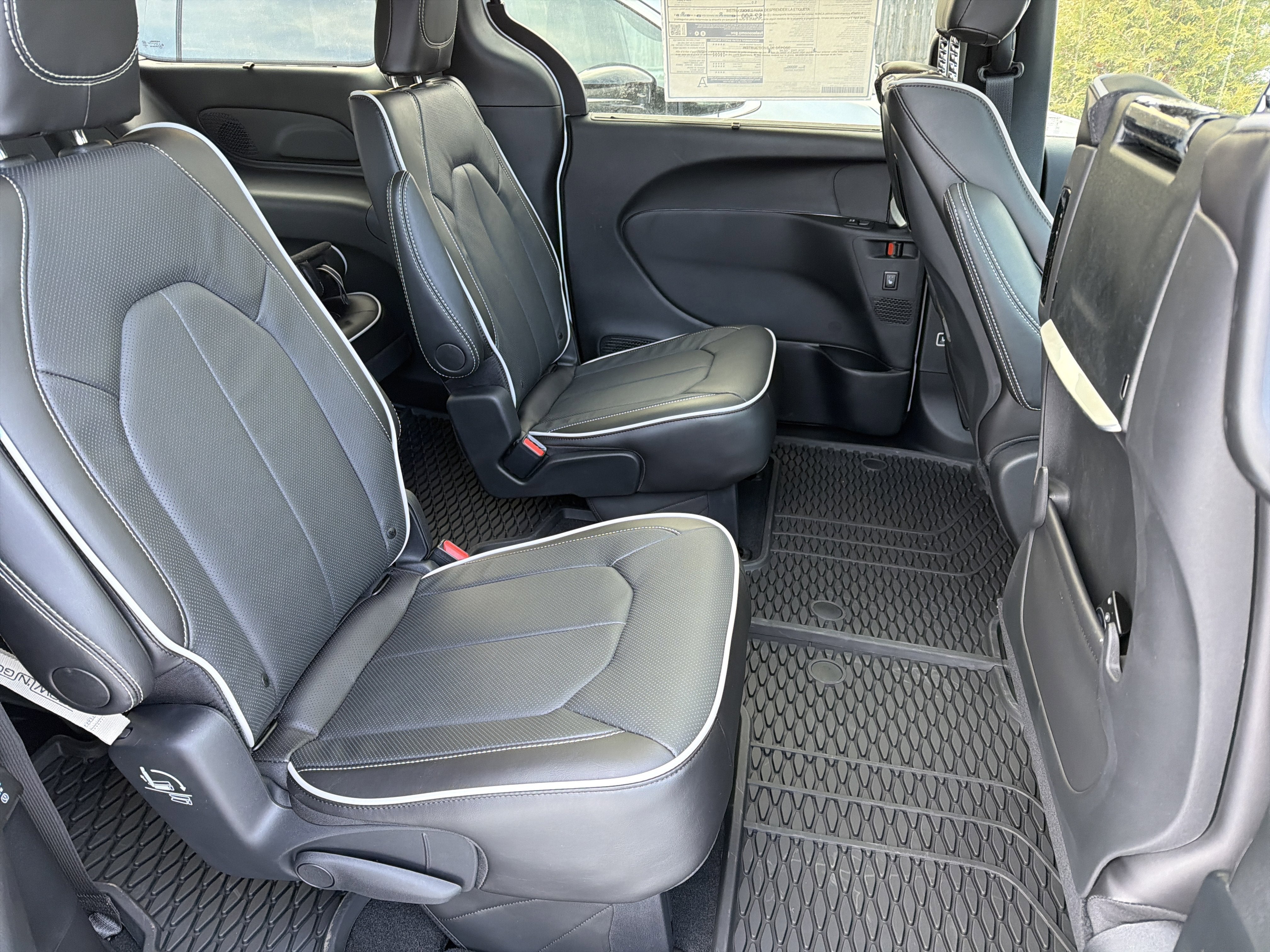 2026 Chrysler Pacifica Limited AWD