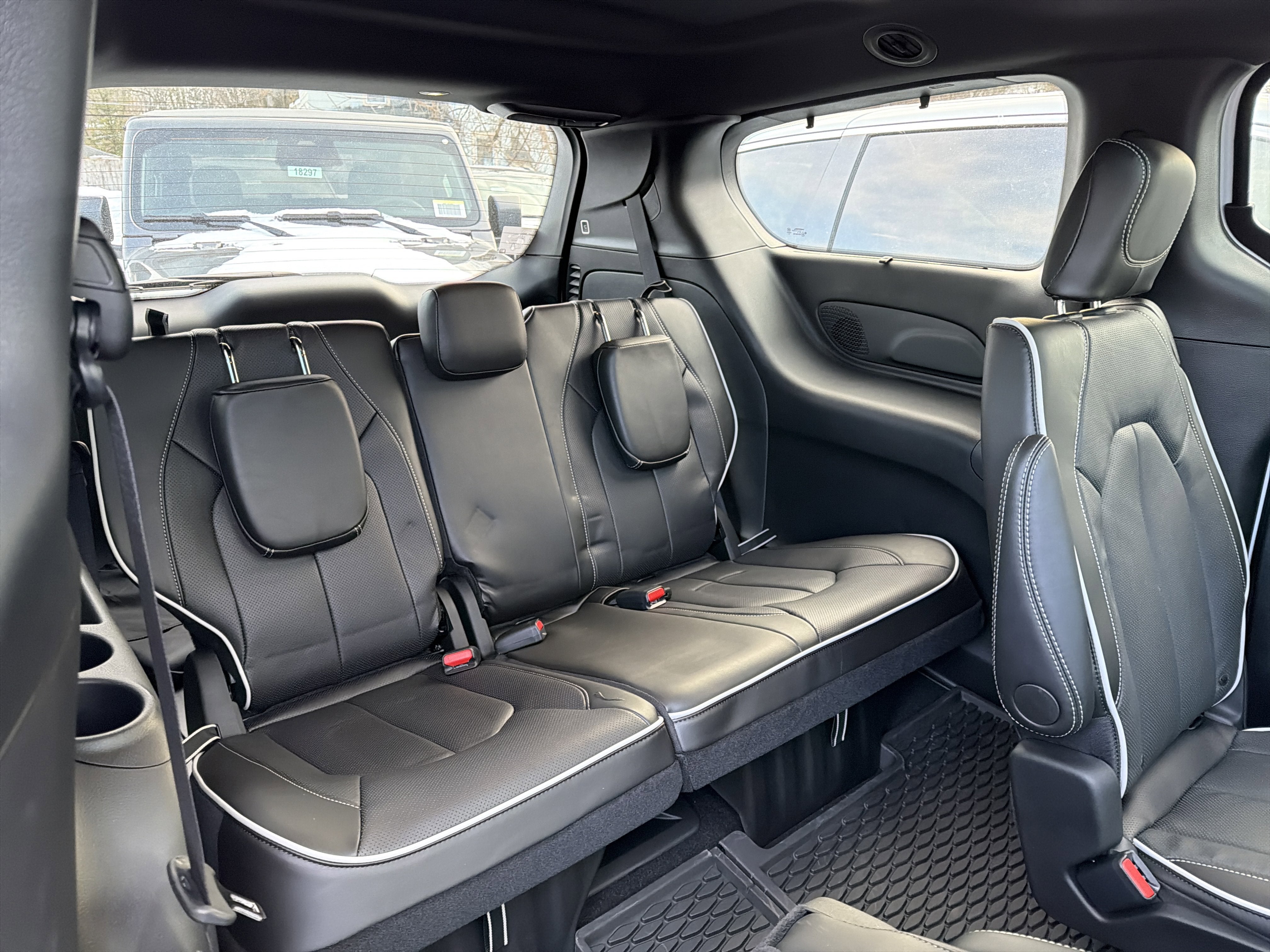 2026 Chrysler Pacifica Limited AWD