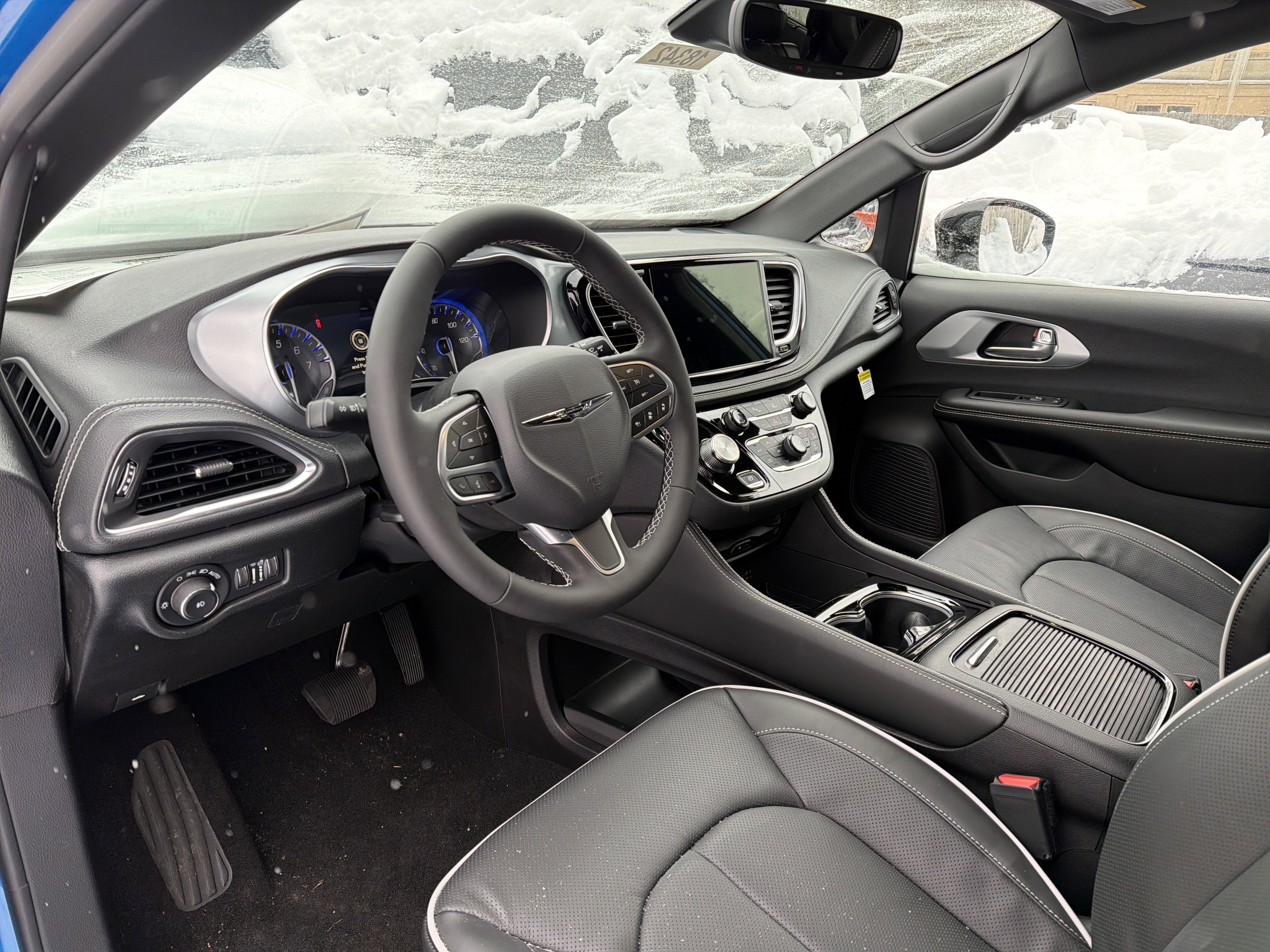 2026 Chrysler Pacifica Limited AWD