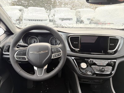 2026 Chrysler Pacifica Limited AWD