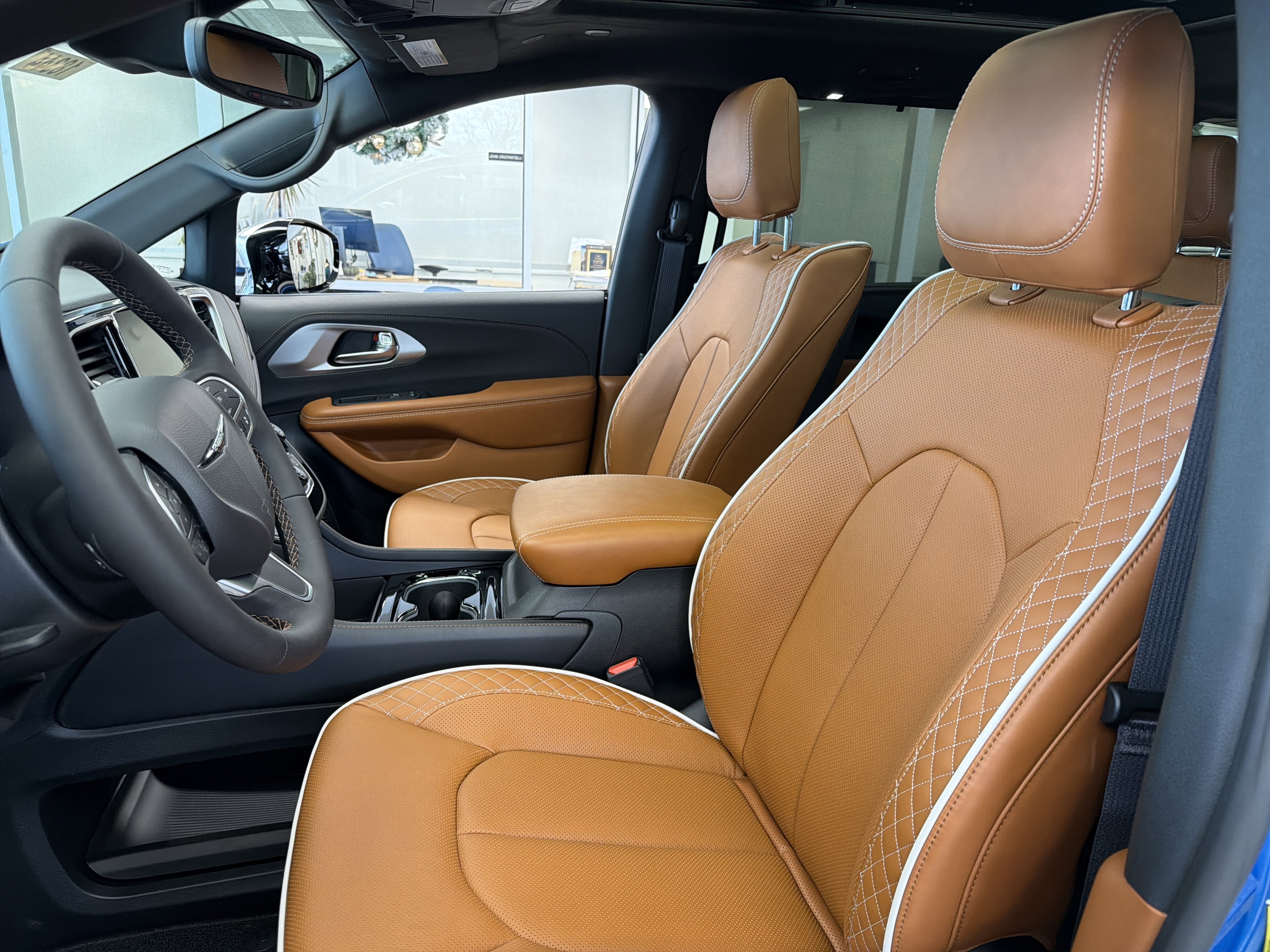 2026 Chrysler Pacifica Pinnacle AWD