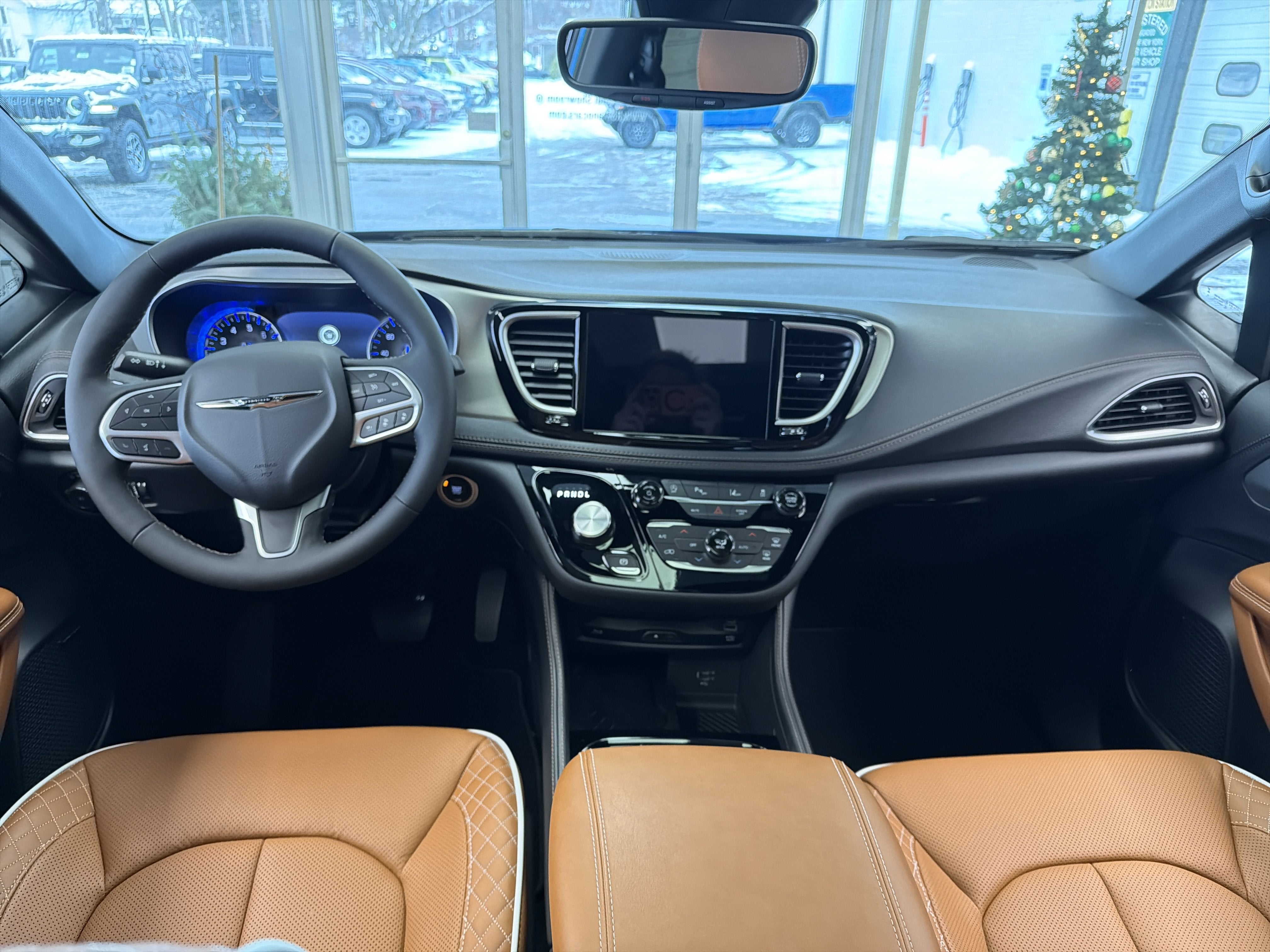 2026 Chrysler Pacifica Pinnacle AWD