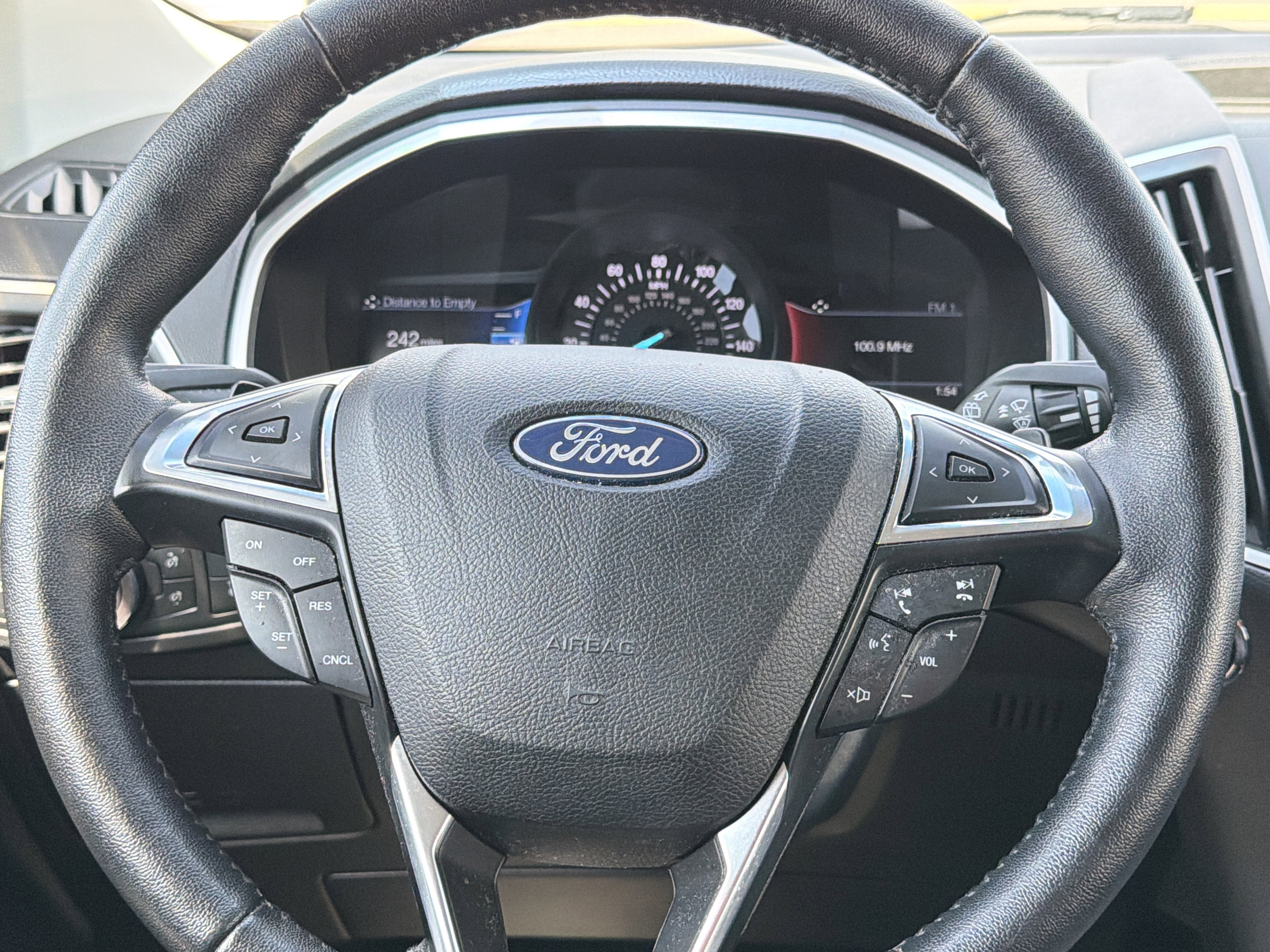 2020 Ford Edge SEL