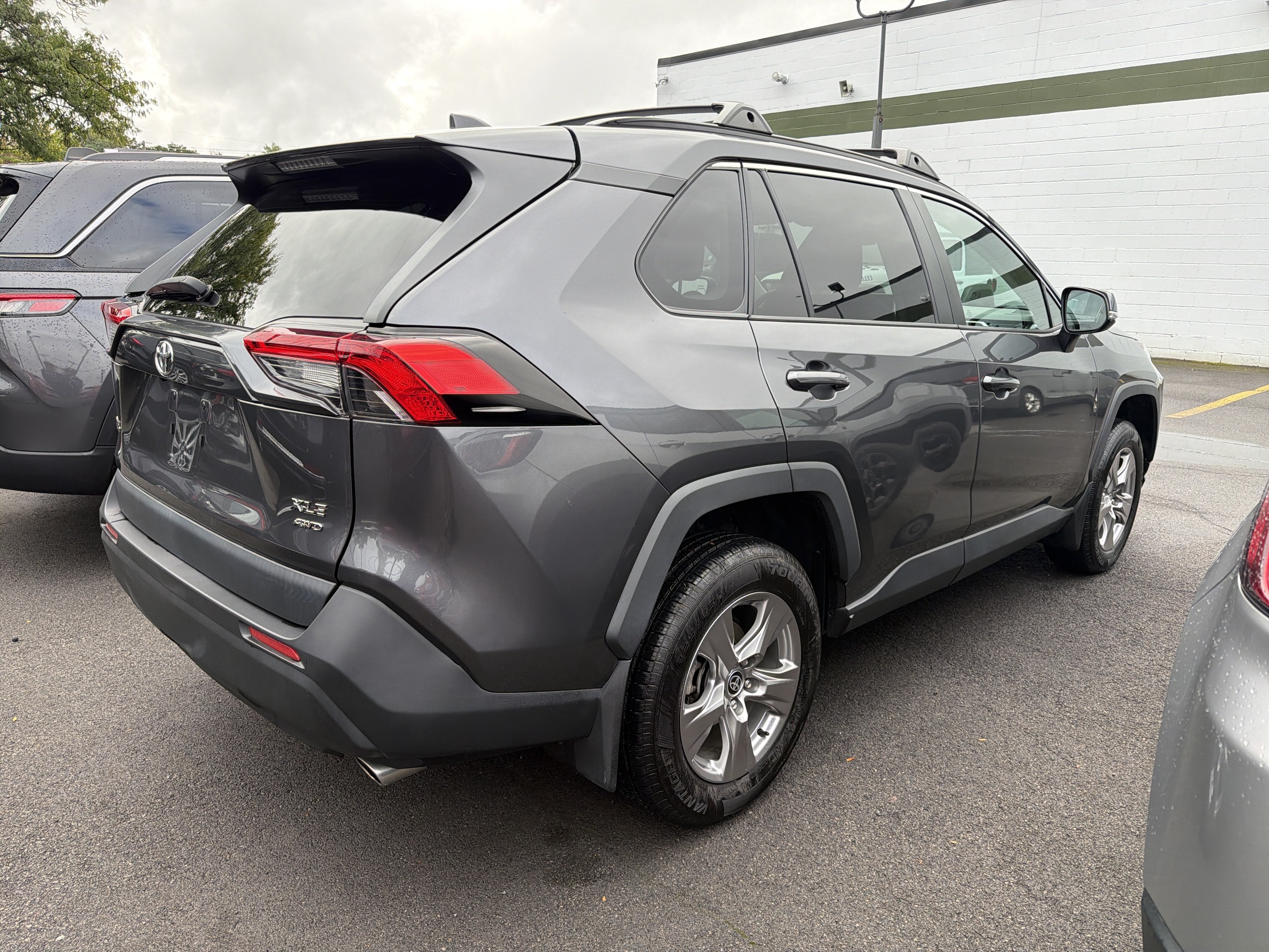 2023 Toyota RAV4 XLE
