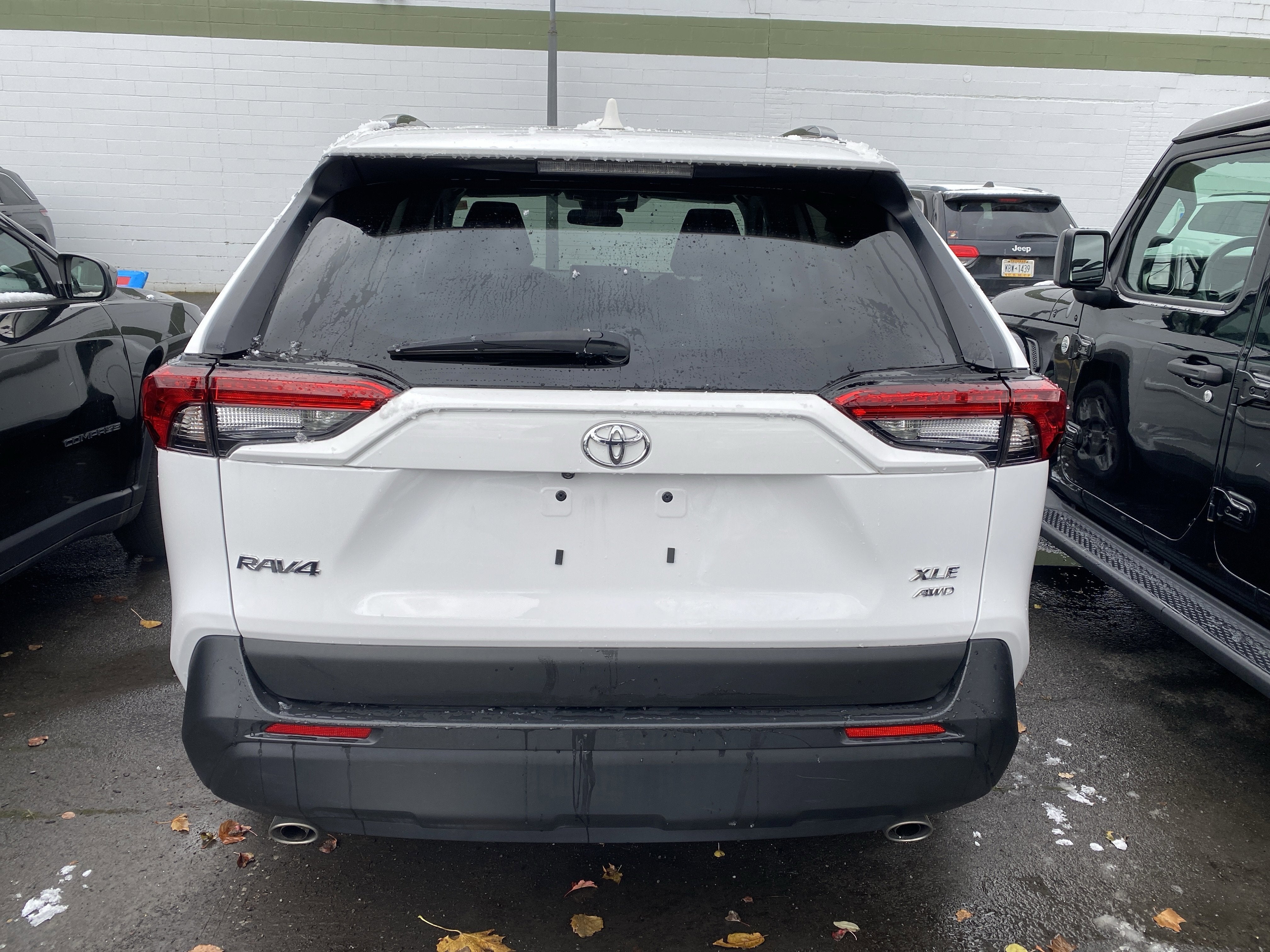 2024 Toyota RAV4 XLE
