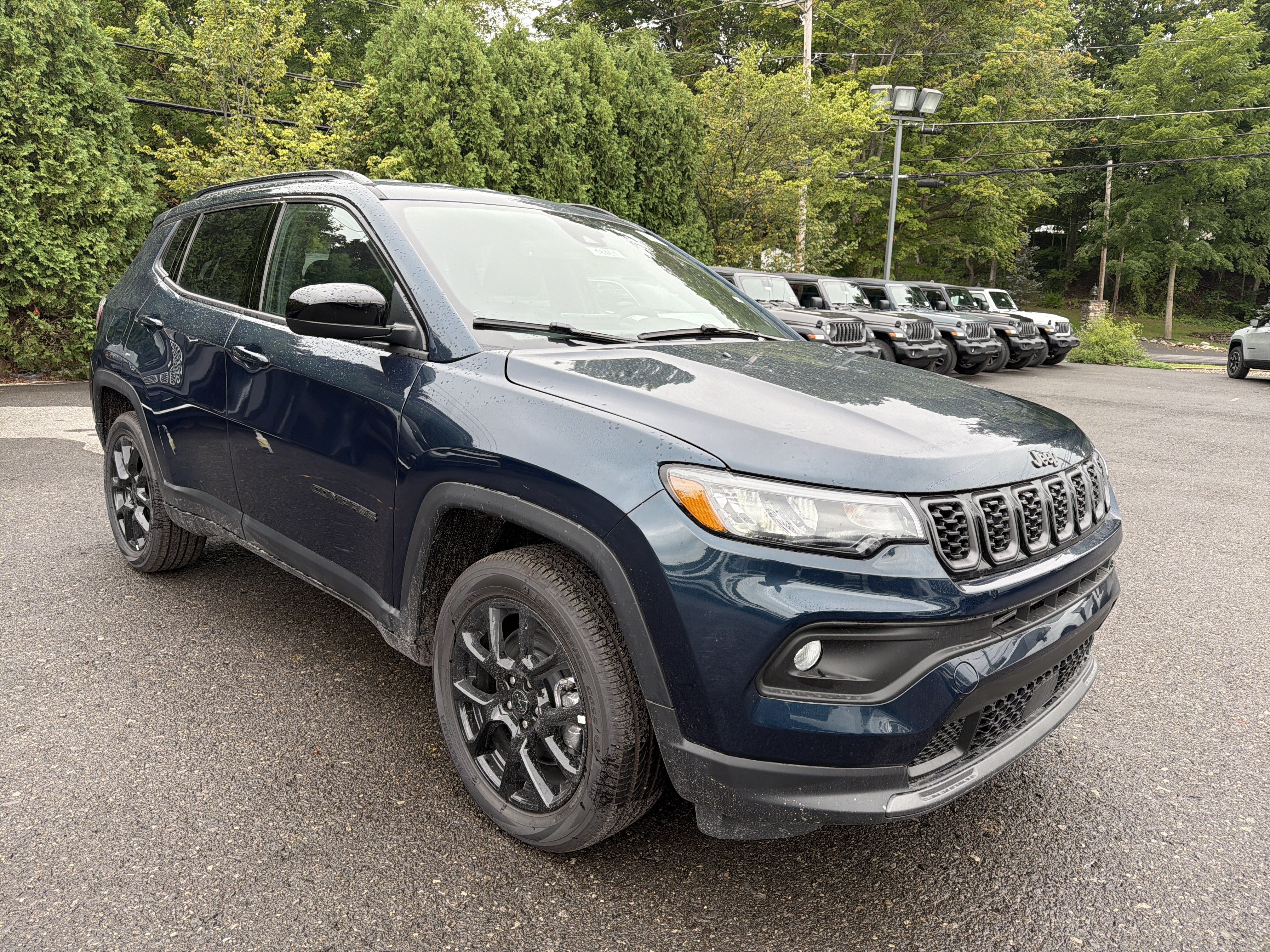 2026 Jeep Compass Latitude Altitude