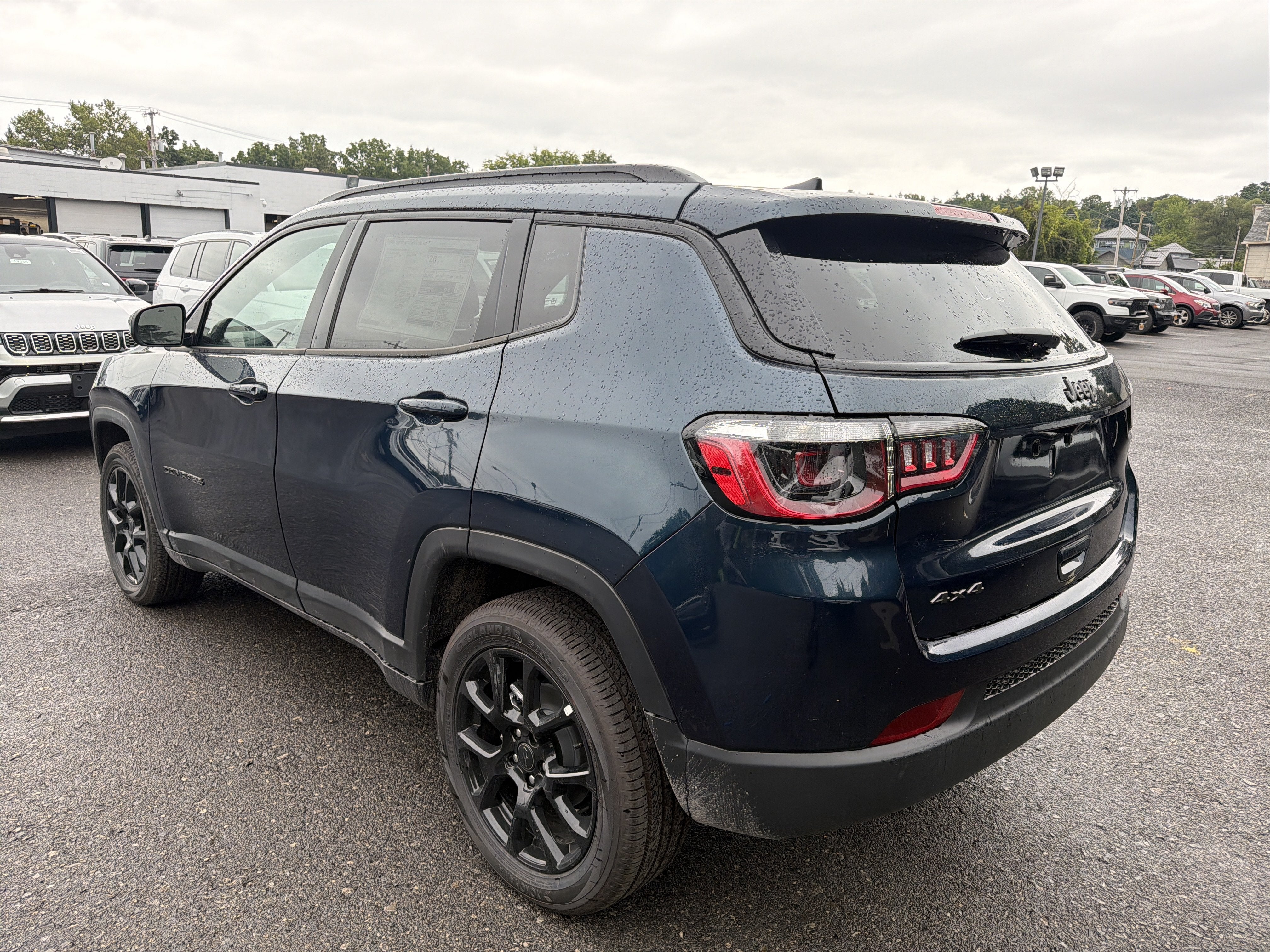 2026 Jeep Compass Latitude Altitude