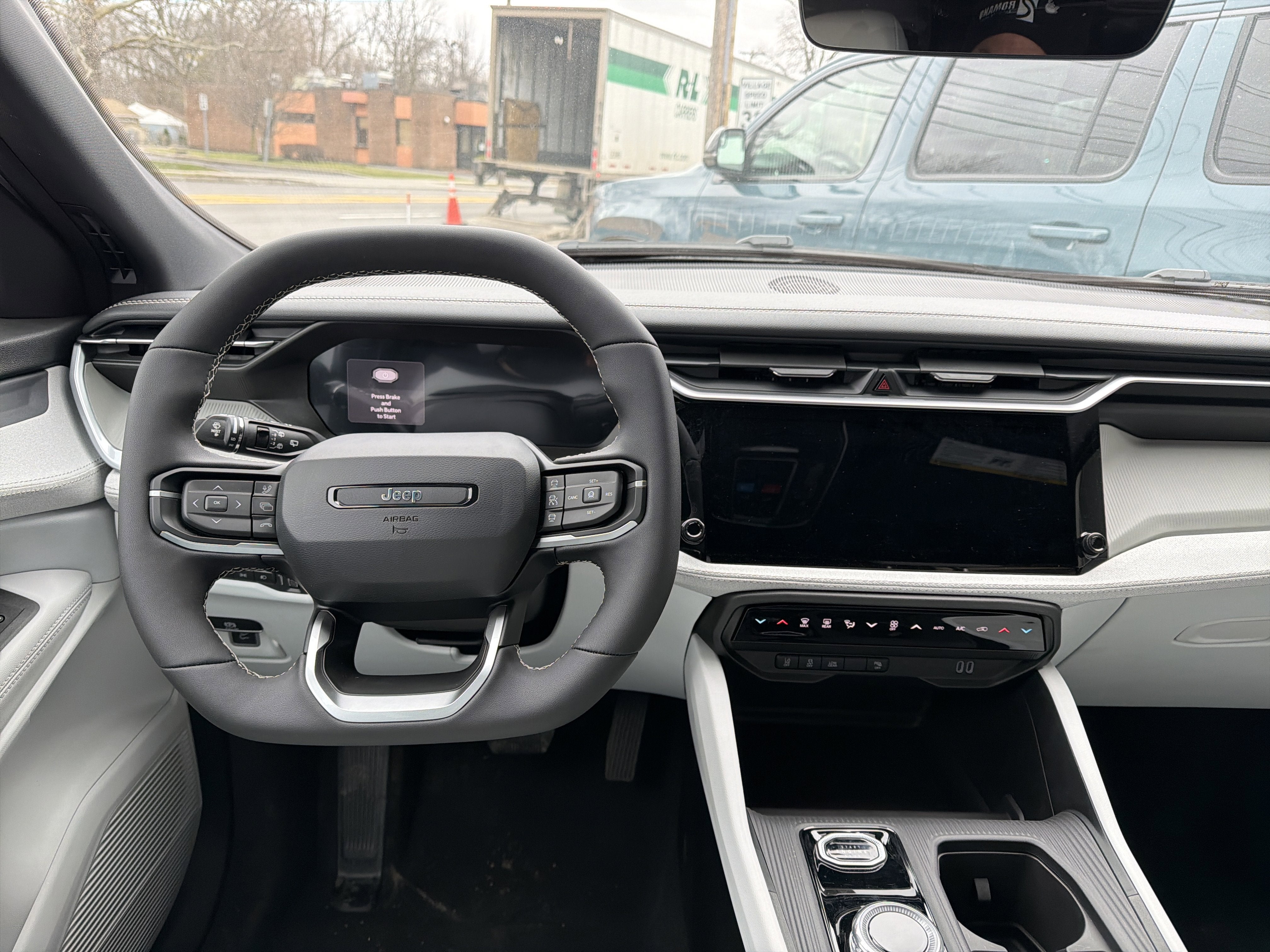 2026 Jeep Cherokee Laredo