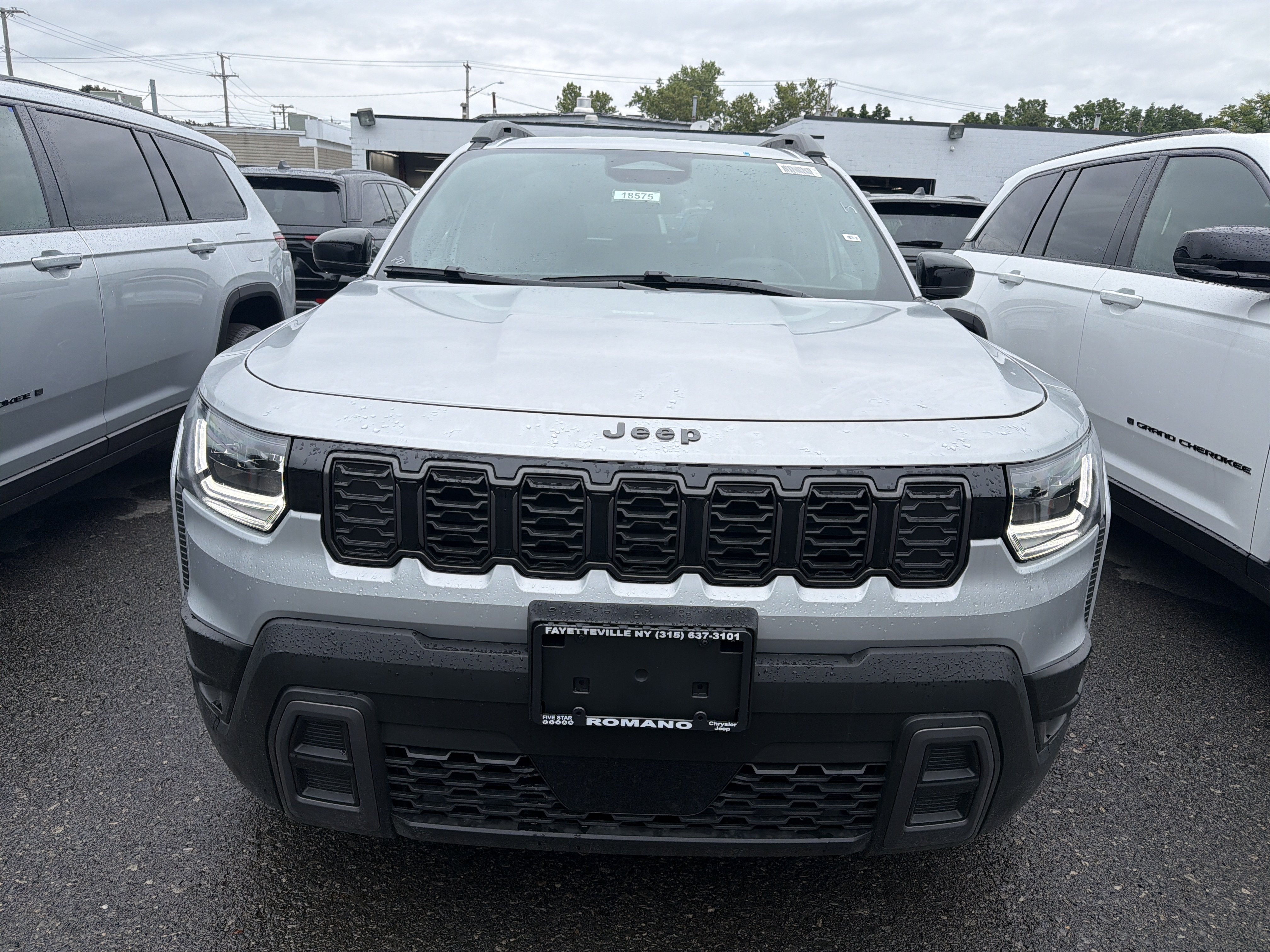 2026 Jeep Cherokee Laredo
