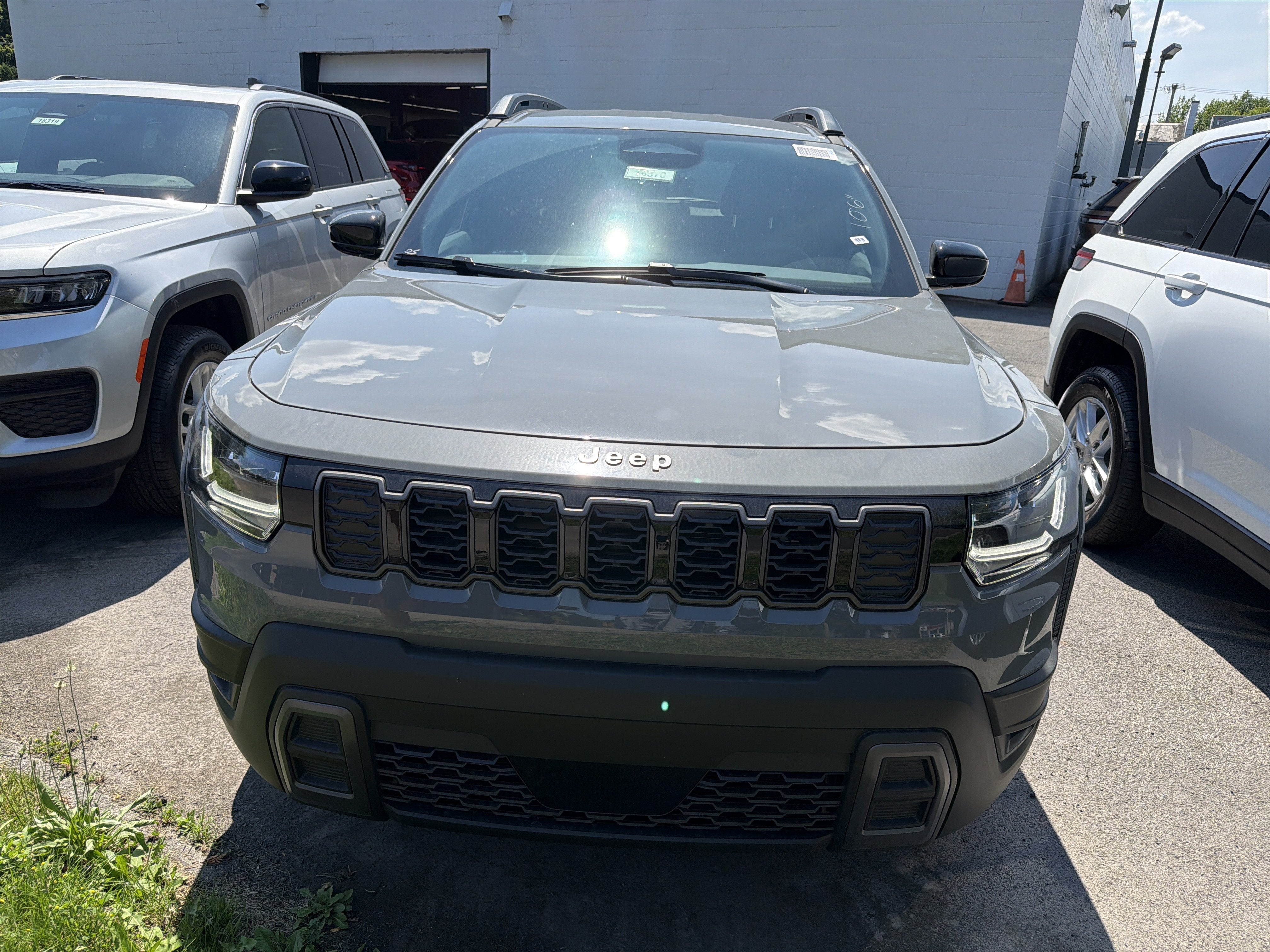 2026 Jeep Cherokee Laredo
