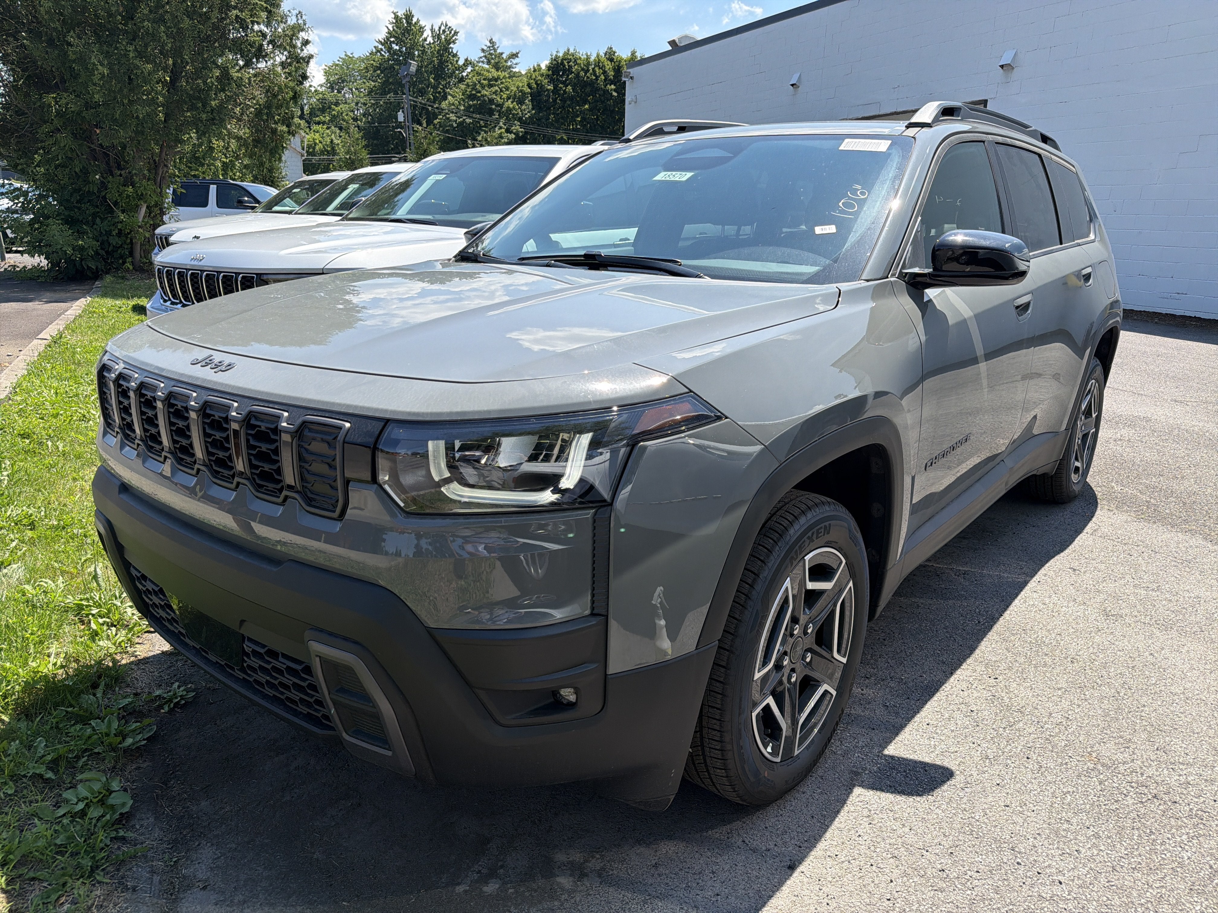 2026 Jeep Cherokee Laredo