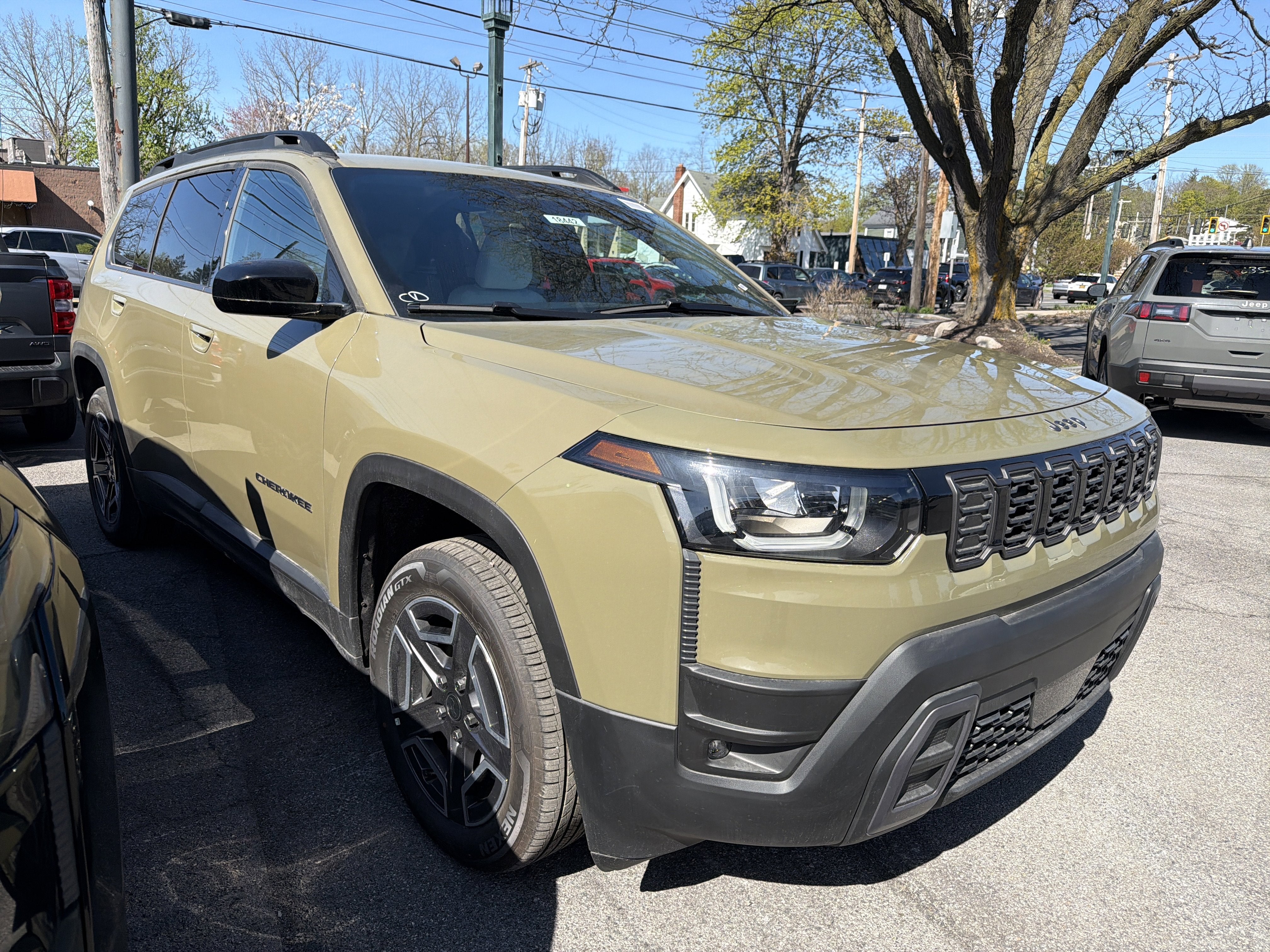 2026 Jeep Cherokee Laredo