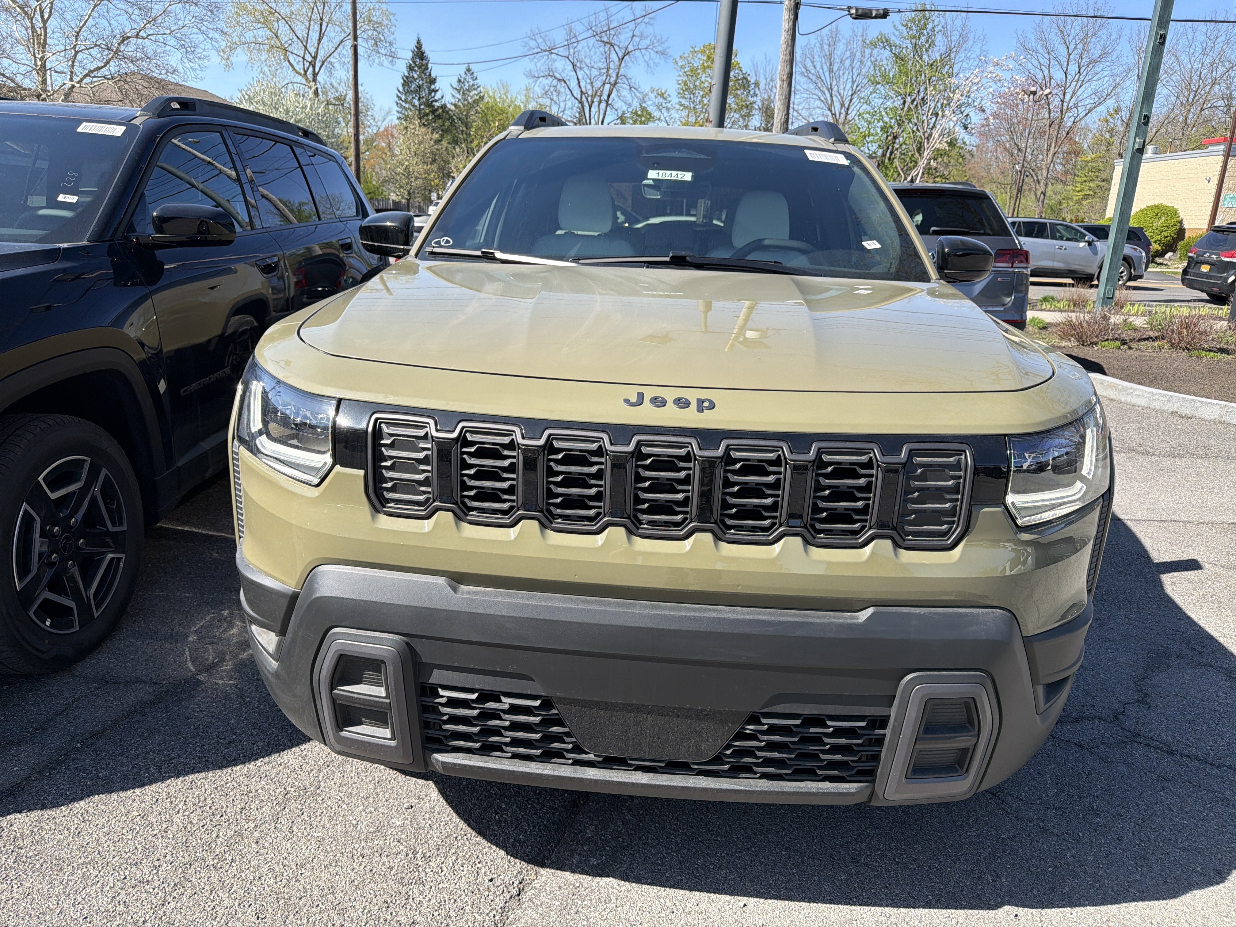 2026 Jeep Cherokee Laredo