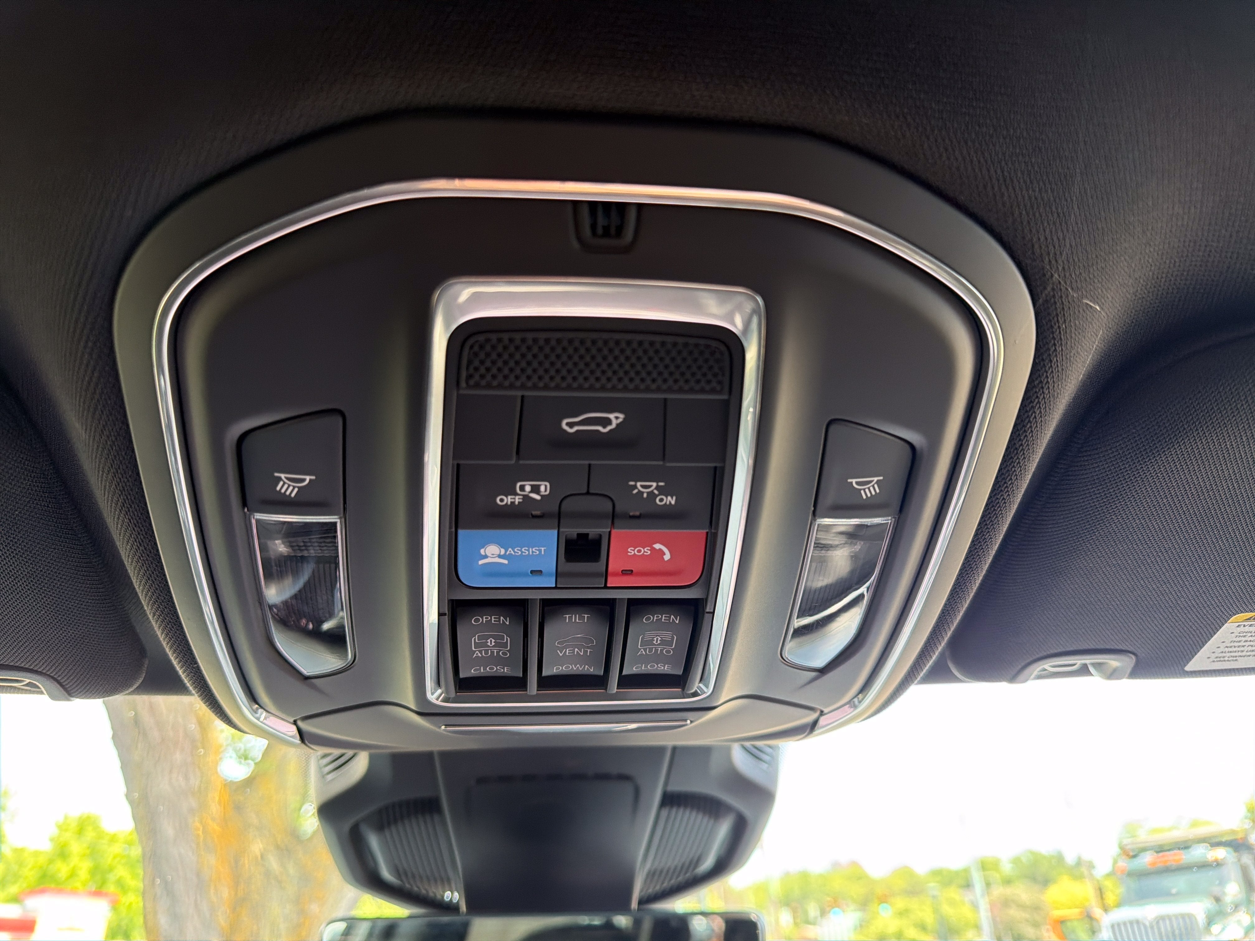 2026 Jeep Cherokee Overland