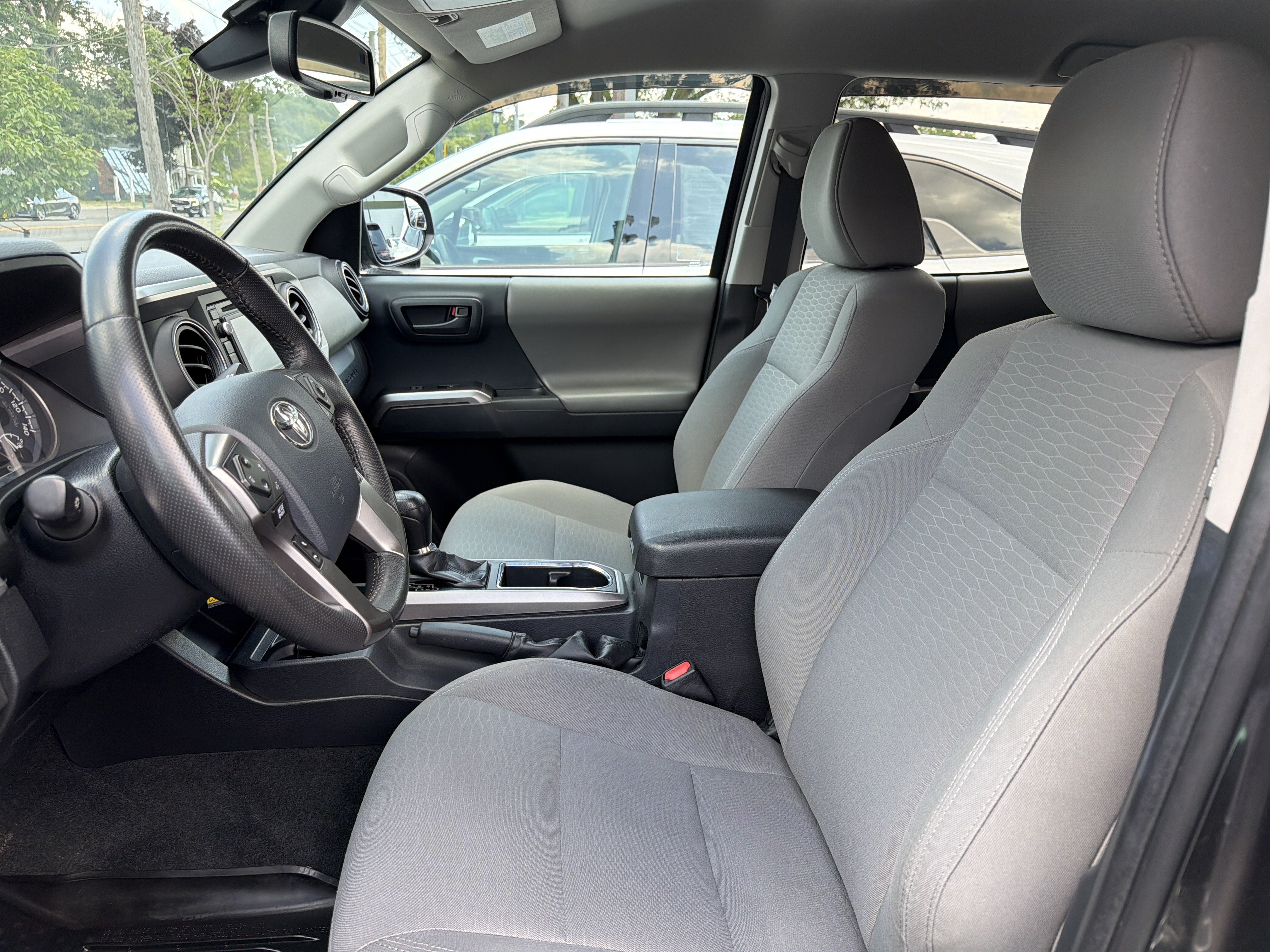 2019 Toyota Tacoma 4WD SR5