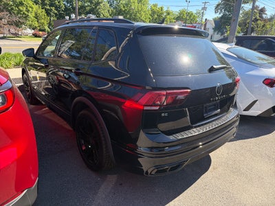 2024 Volkswagen Tiguan SE R-Line Black