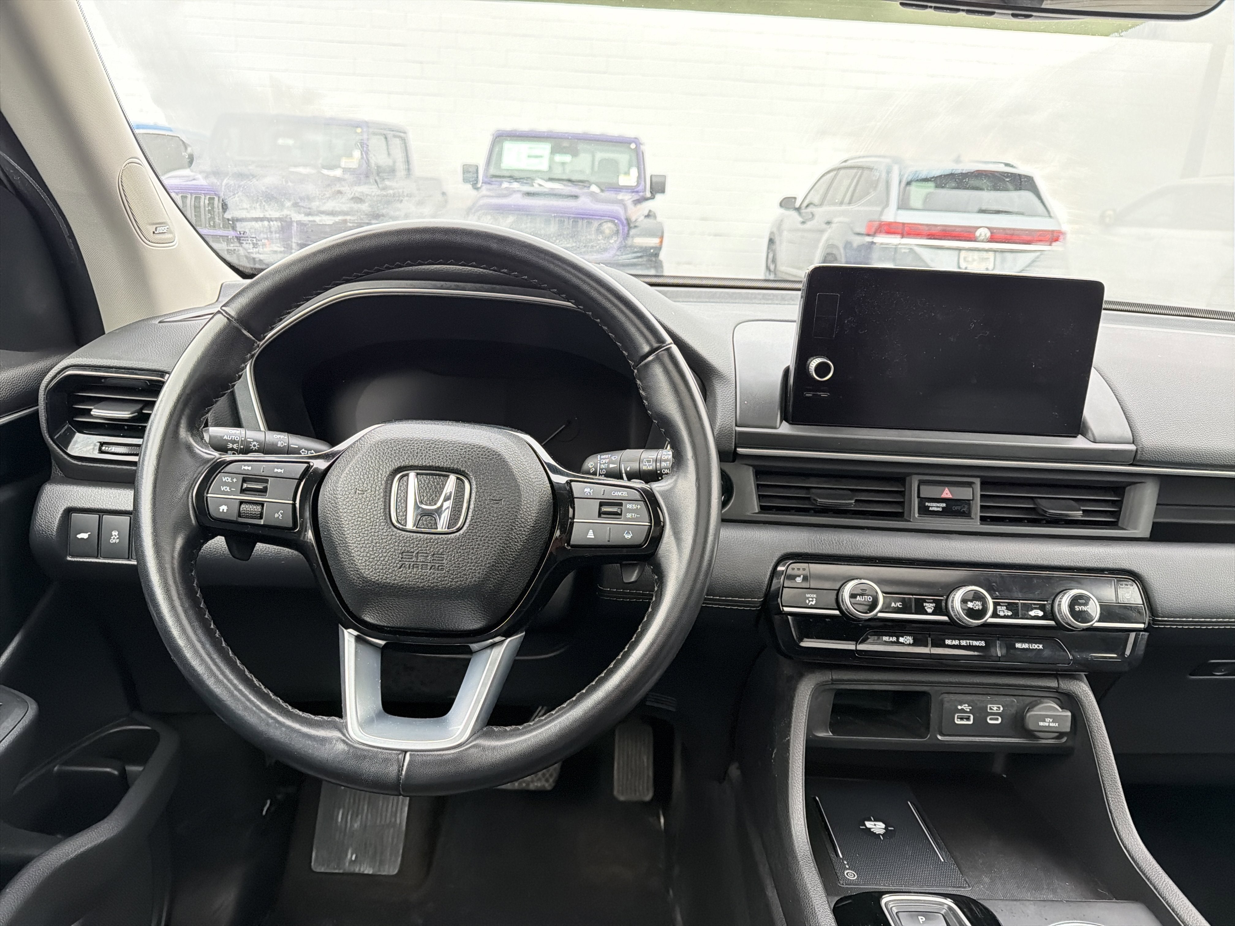 2023 Honda Pilot Touring