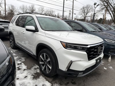 2023 Honda Pilot Touring