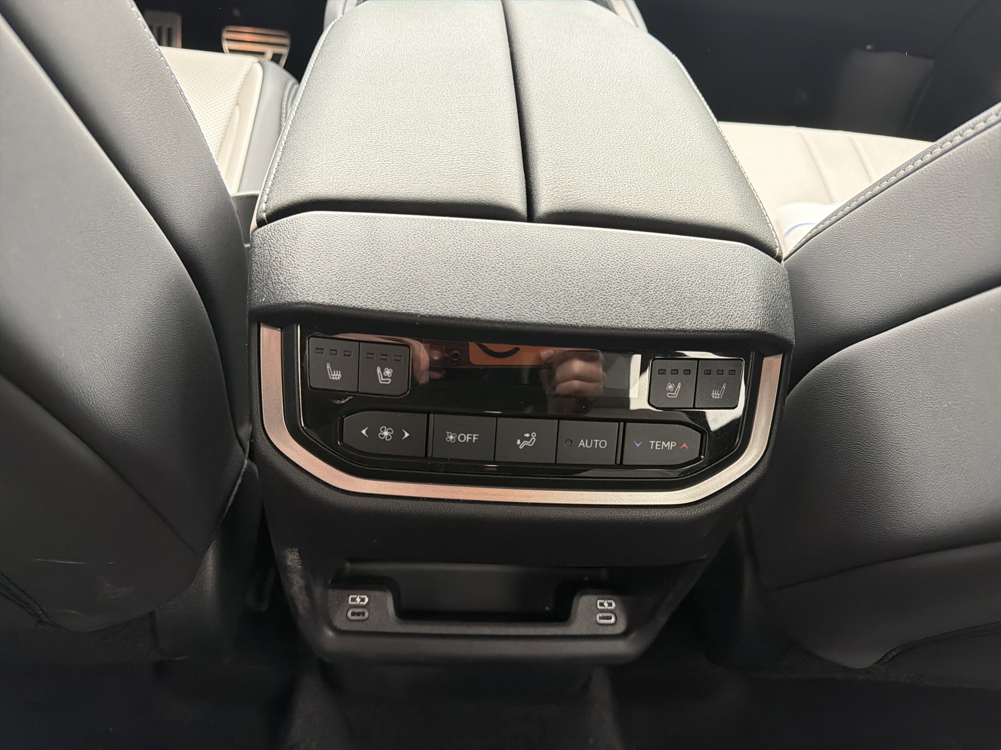 2025 Lexus TX TX 500h F SPORT Premium