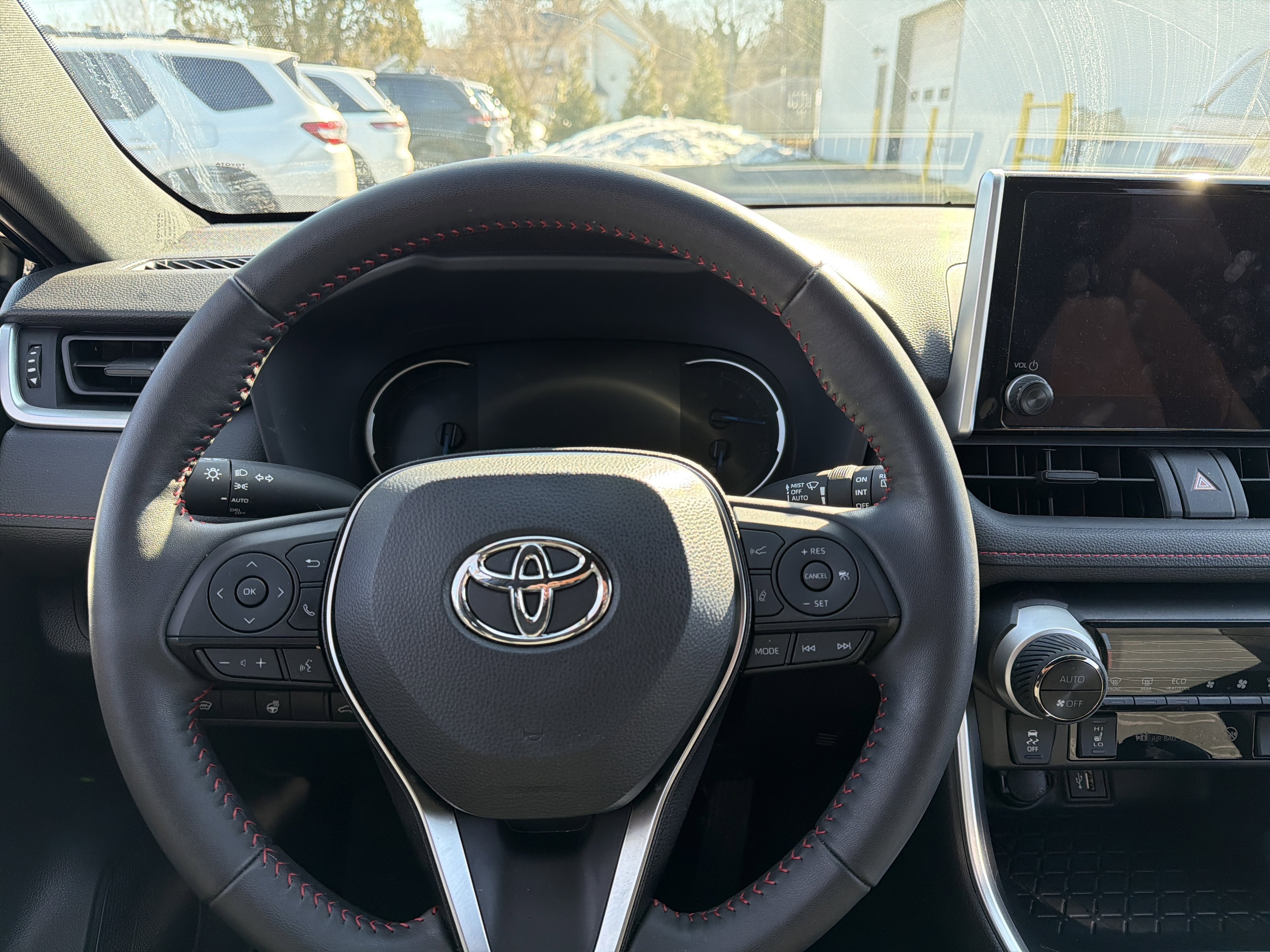 2024 Toyota RAV4 Prime SE