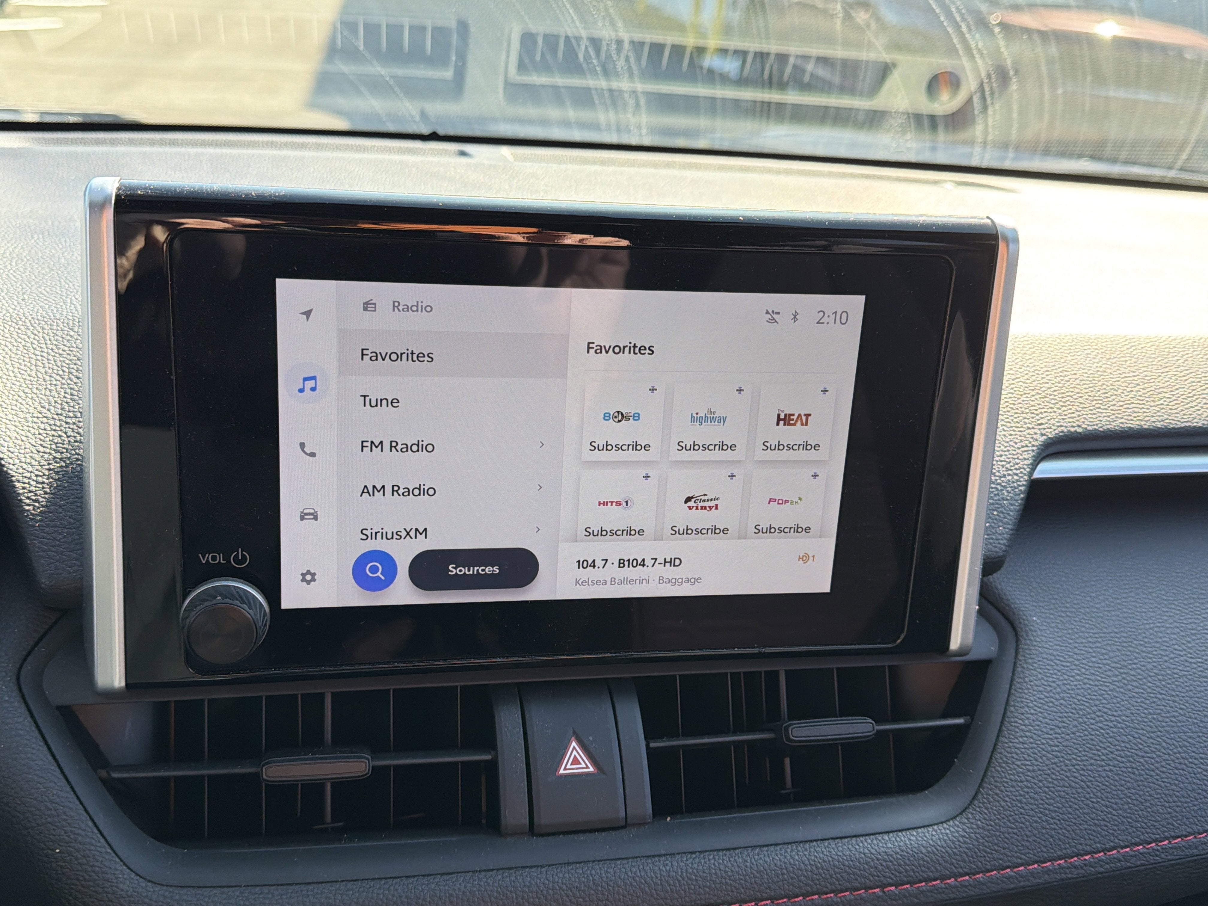 2024 Toyota RAV4 Prime SE