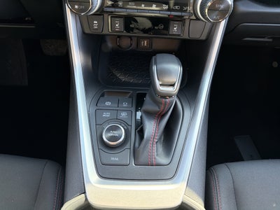 2024 Toyota RAV4 Prime SE