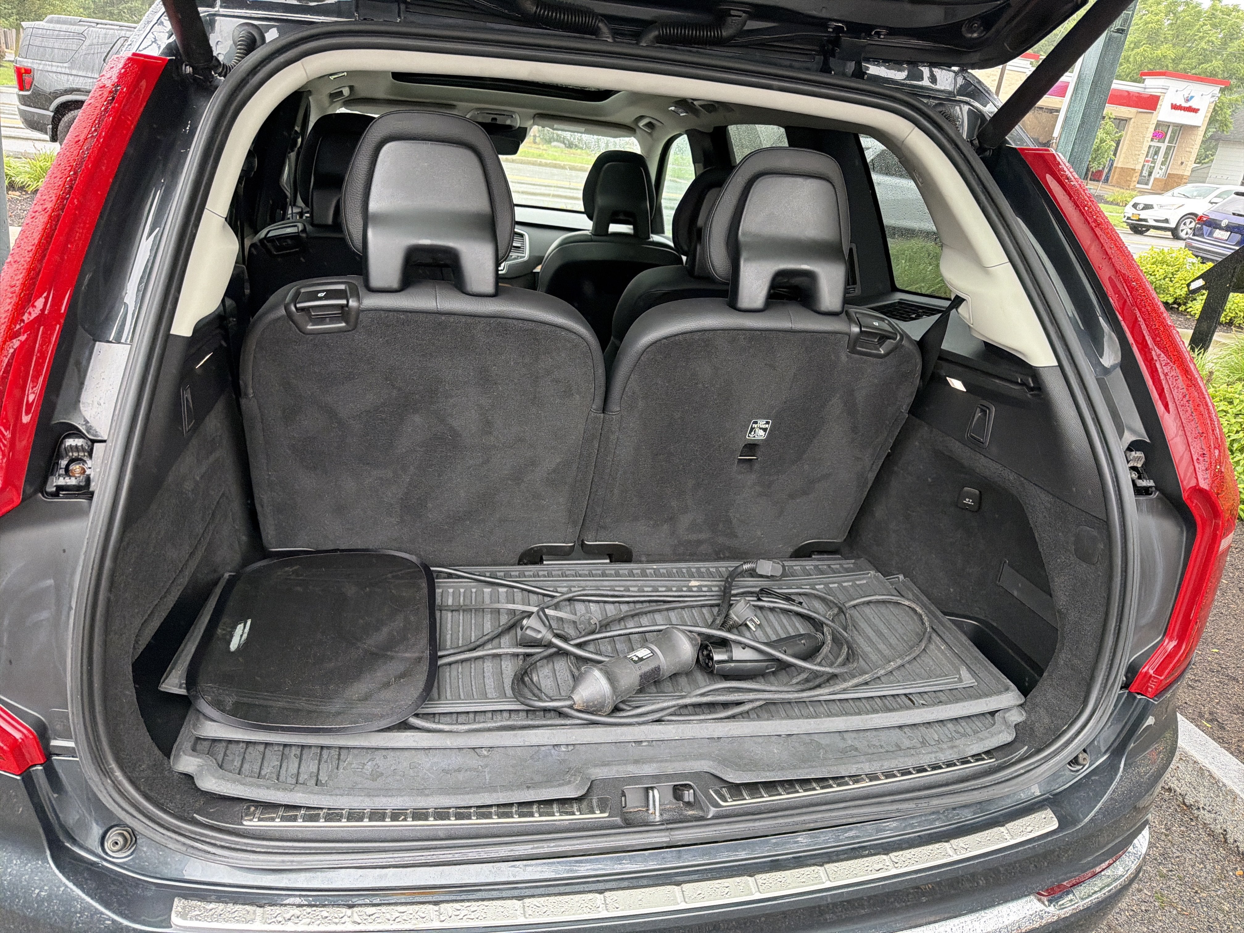 2021 Volvo XC90 Base